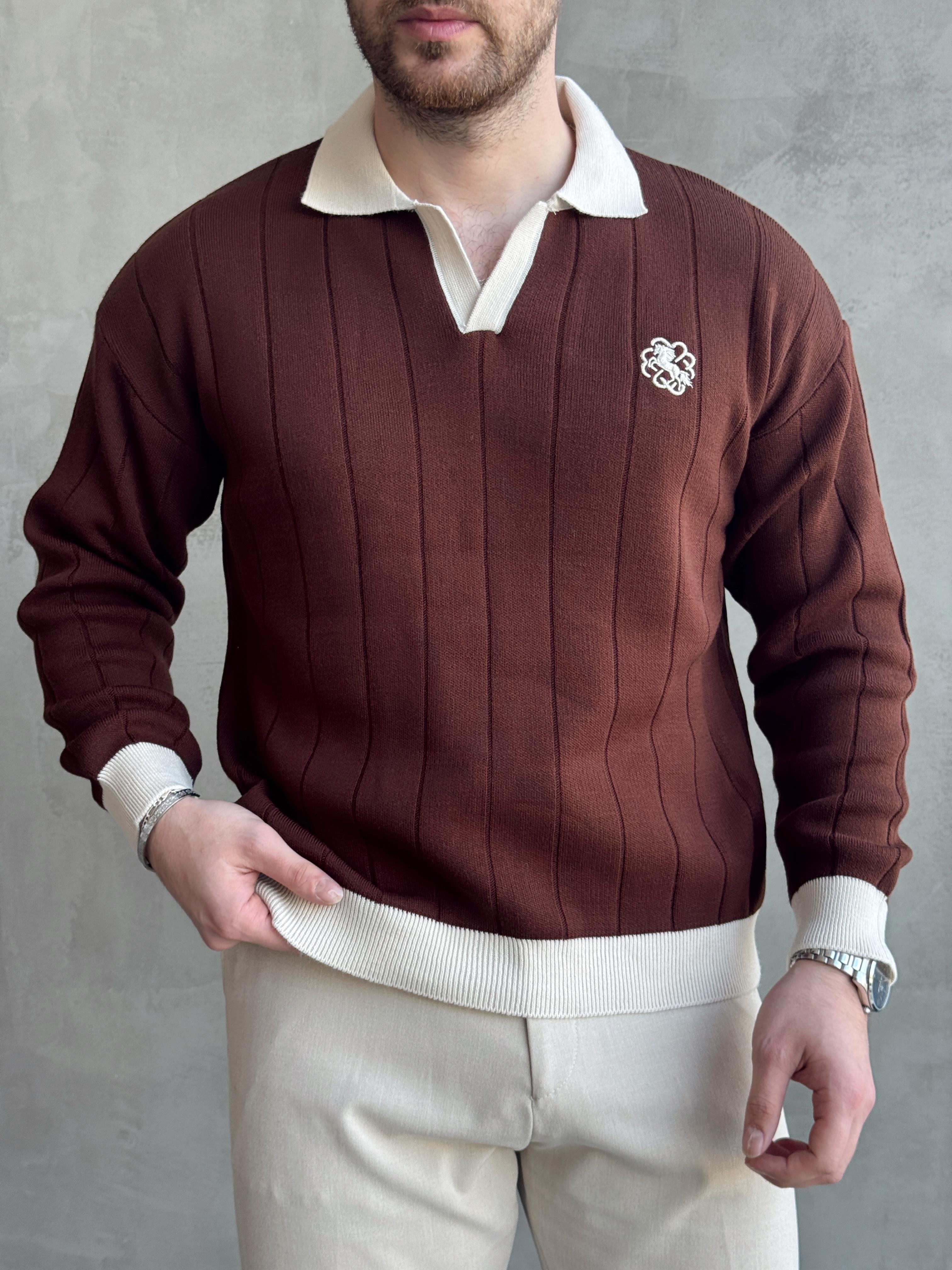 Erkek Zamansız Stil Oversize Kalıp Nakış Detaylı Polo Yaka Triko Kazak-Kahverengi(E1560)Ketench