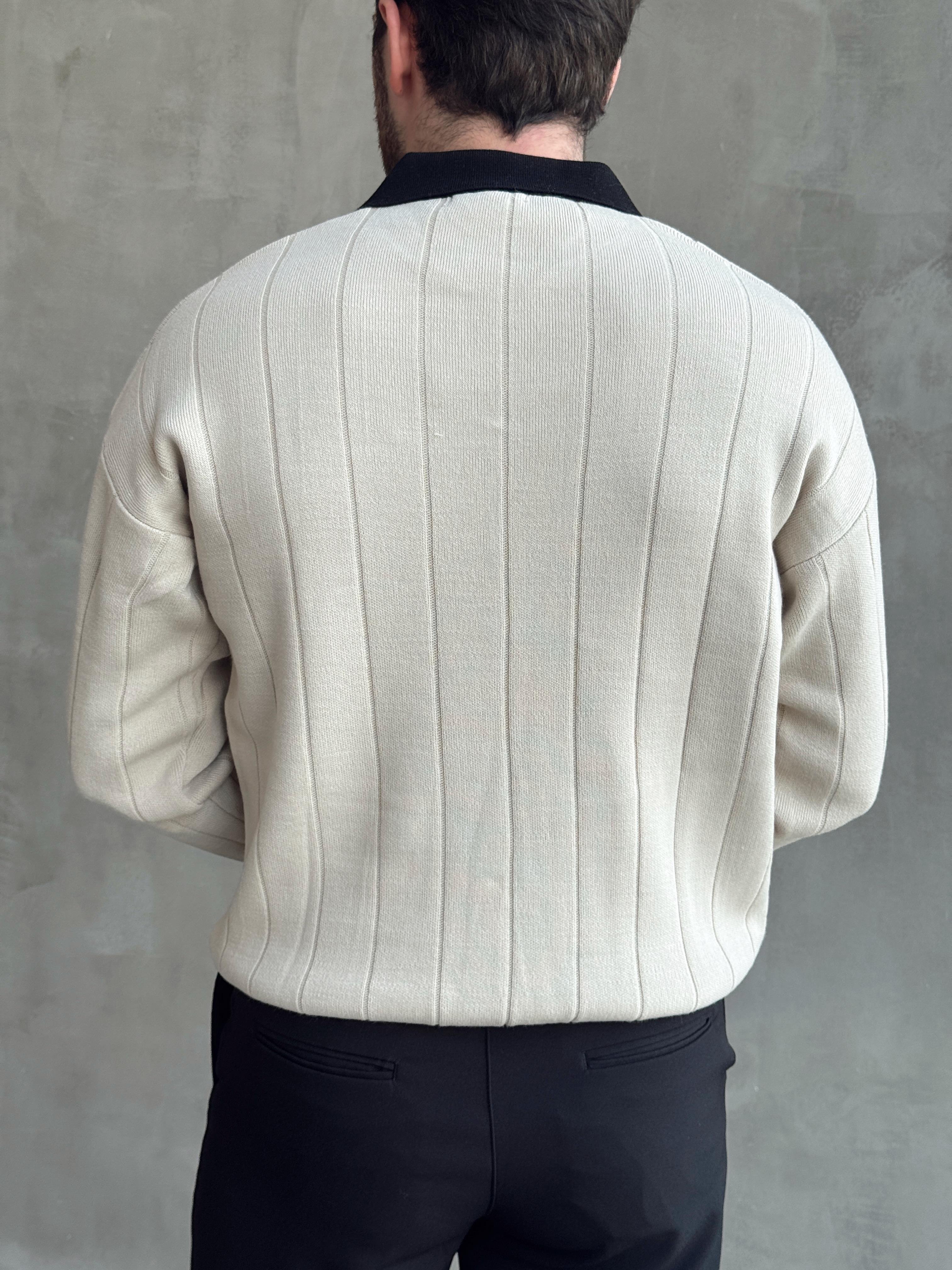 Erkek Zamansız Stil Oversize Kalıp Nakış Detaylı Polo Yaka Triko Kazak-Vizon(E1560)Ketench