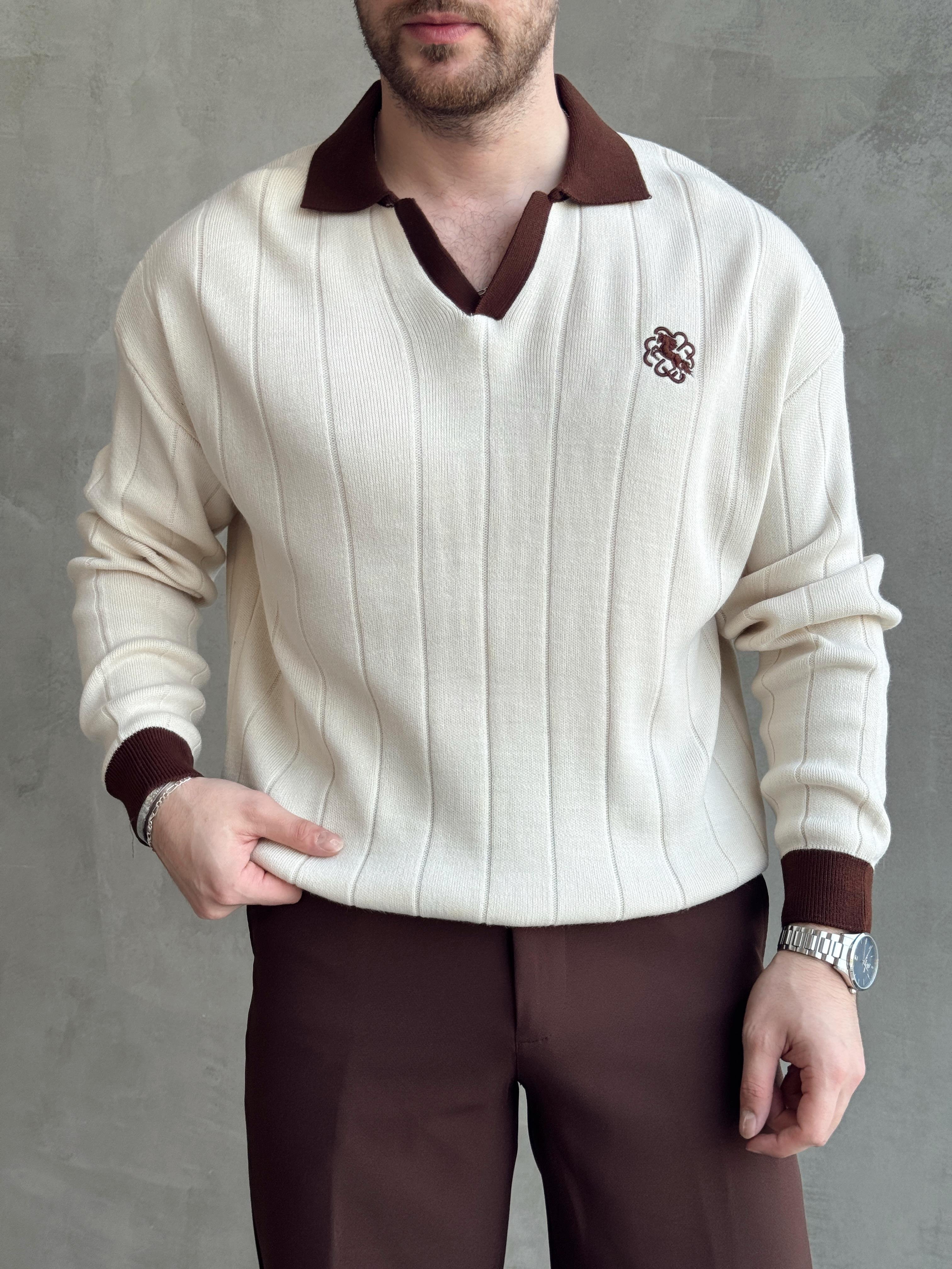 Erkek Zamansız Stil Oversize Kalıp Nakış Detaylı Polo Yaka Triko Kazak-Bej(E1560)Ketench