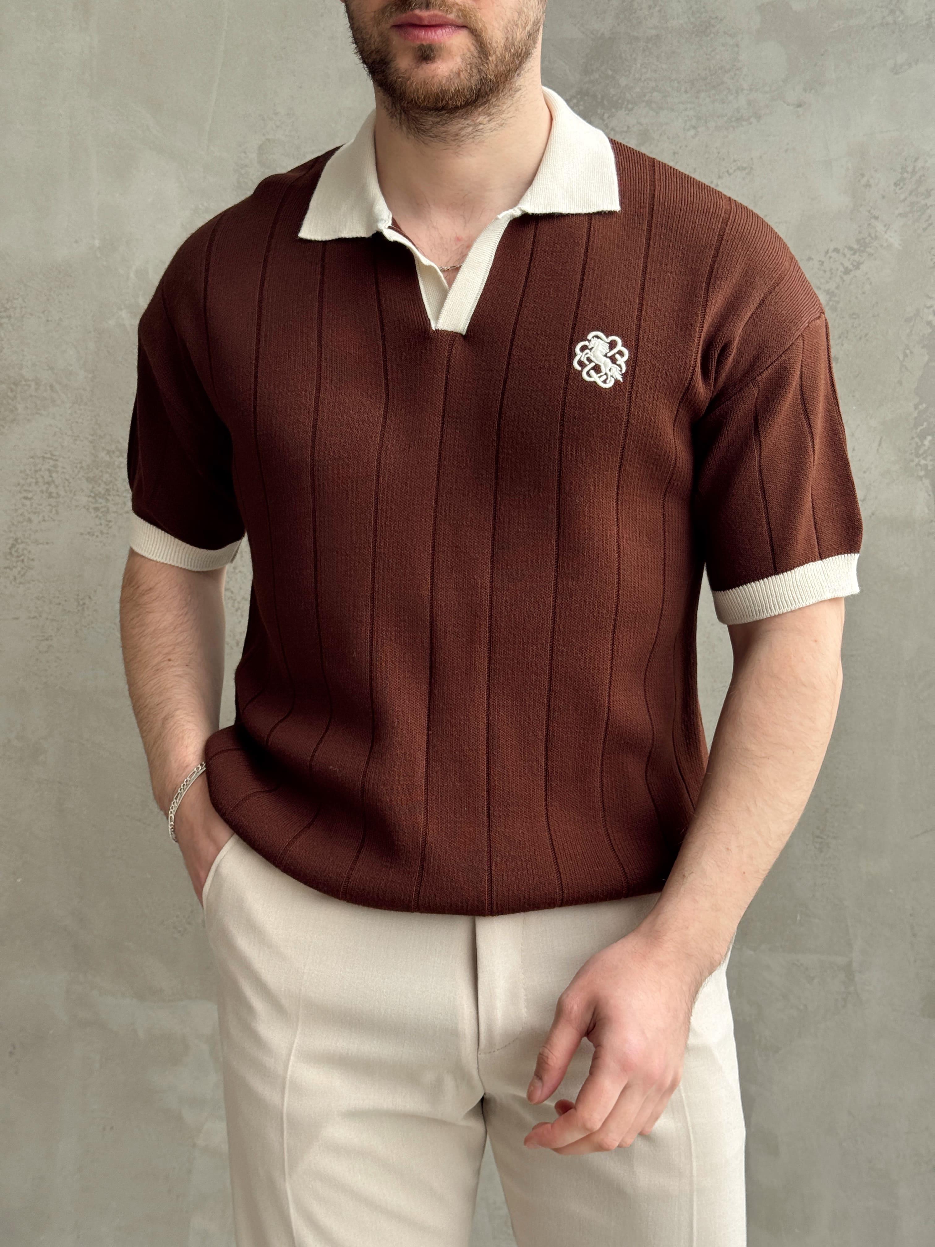 Erkek Zamansız Stil Oversize Kalıp Nakış Detaylı Polo Yaka Triko T-Shirt-Kahverengi(E1609)Ketench