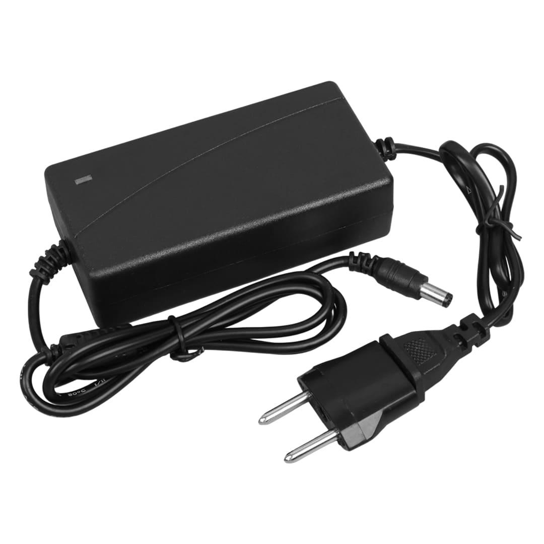 POWERMASTER PM-30987 14 VOLT 3 AMPER 5.5*2.5 UÇLU AC/DC NOTEBOOK ADAPTÖR