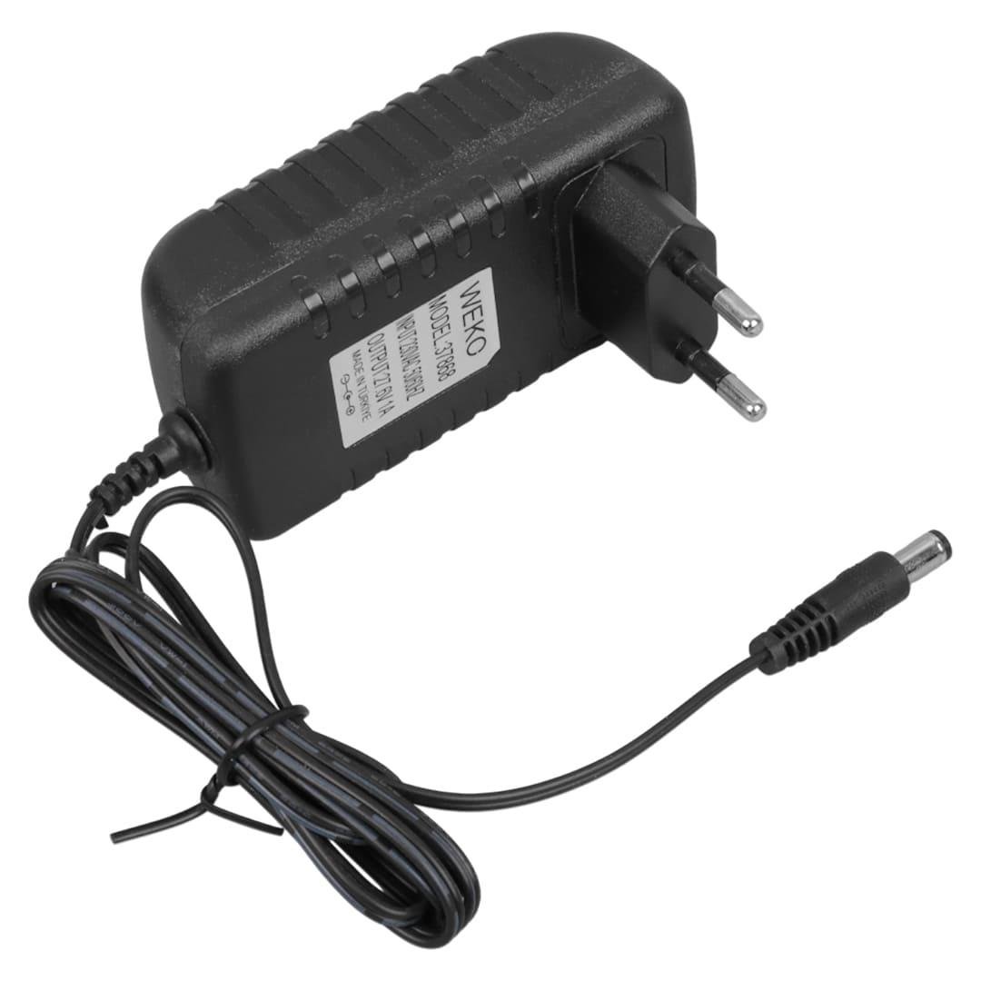 WEKO 27.6 VOLT - 1 AMPER 5.5*2.5 UÇLU KIRMIZI YEŞİL LEDLİ YERLİ ÜRETİM PRİZ TİPİ ŞARJ ADAPTÖRÜ