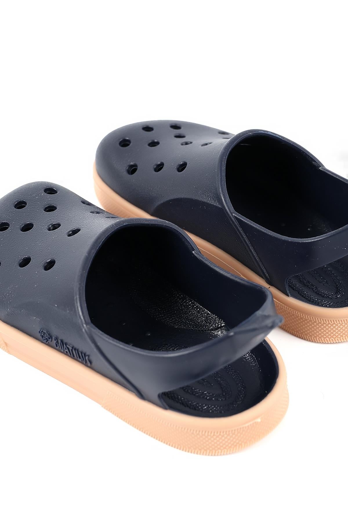 Cloggy-B 01B-20-21 Boatilus Cloggy-B Navy/Beige Erkek Çocuk Sandalet