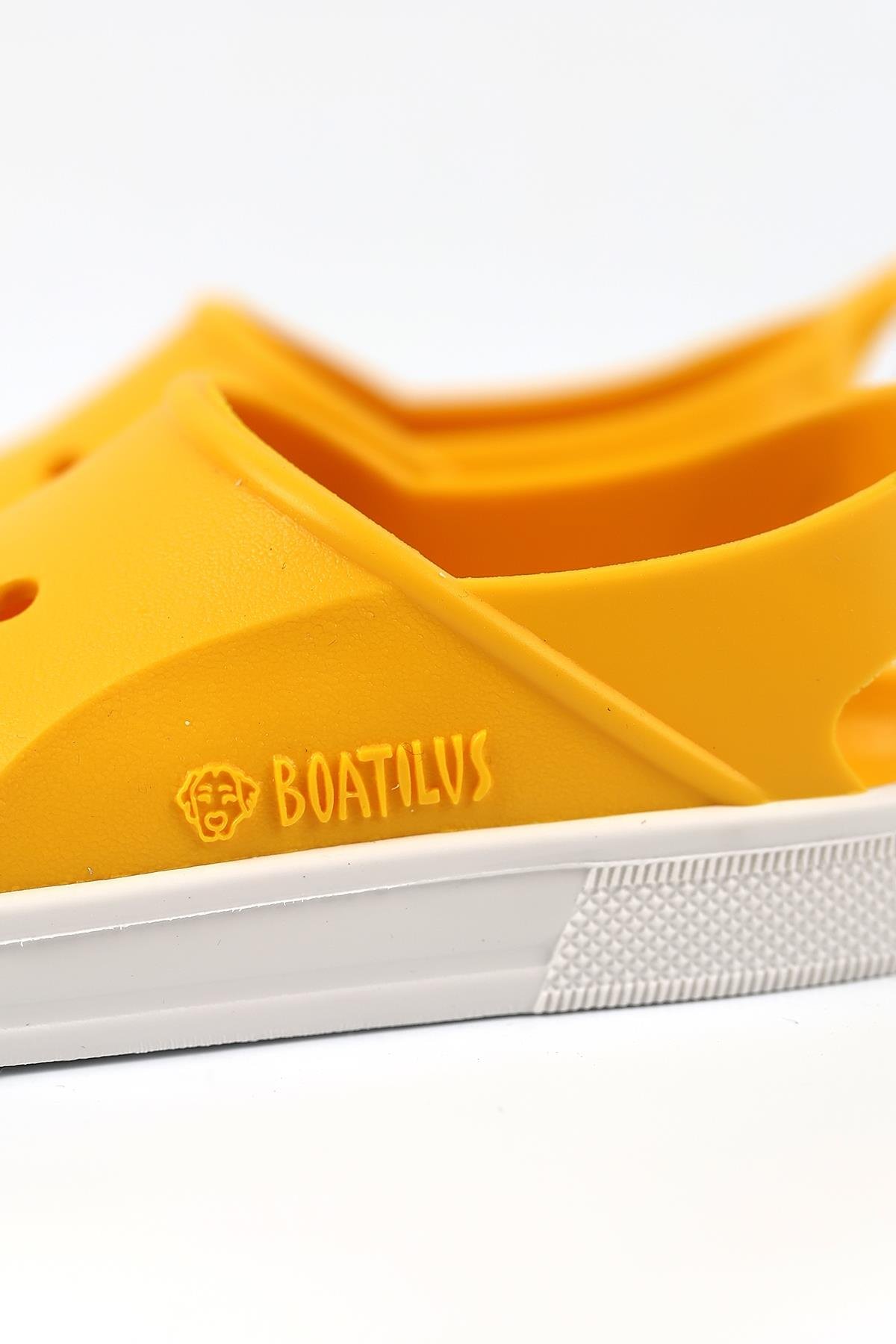 Cloggy-B 06-20-21 Boatilus Cloggy-B Yellow/White Çocuk Sandalet