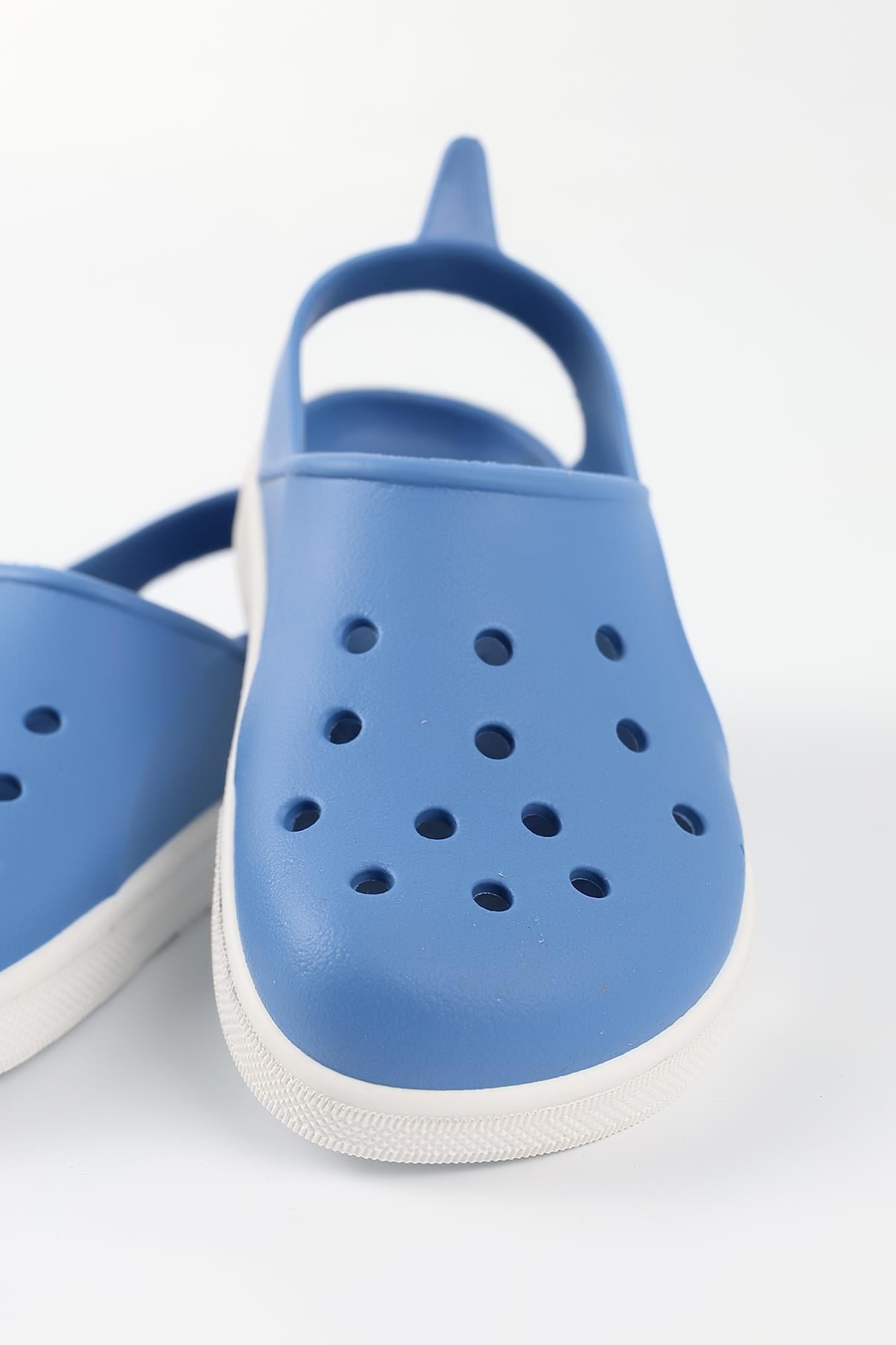 Cloggy-B 07-20-21 Boatilus Cloggy-B Jeans/White Erkek Çocuk Sandalet