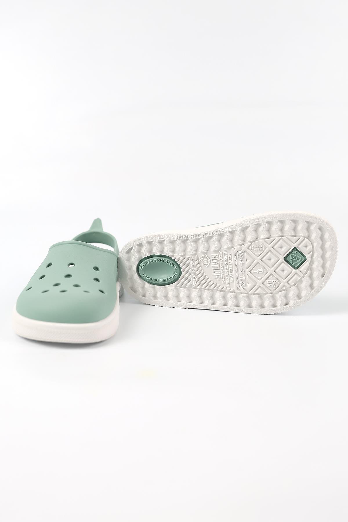 Cloggy-B 08-20-21 Boatilus Cloggy-B PastelGreen/White Çocuk Sandalet