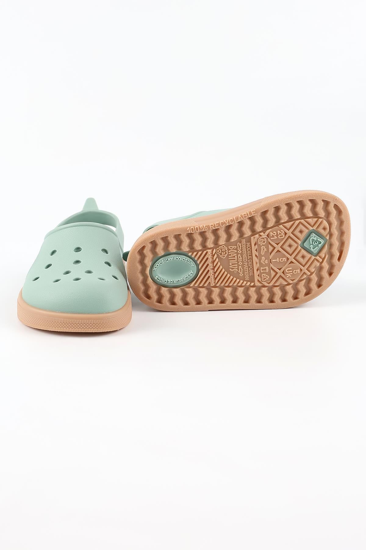 Cloggy-B 08B-20-21 Boatilus Cloggy-B PastelGreen/Beige Çocuk Sandalet
