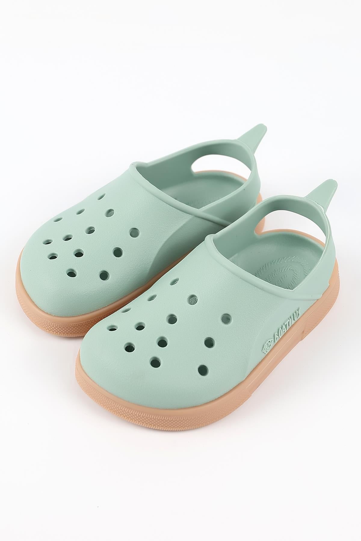 Cloggy-B 08B-20-21 Boatilus Cloggy-B PastelGreen/Beige Çocuk Sandalet