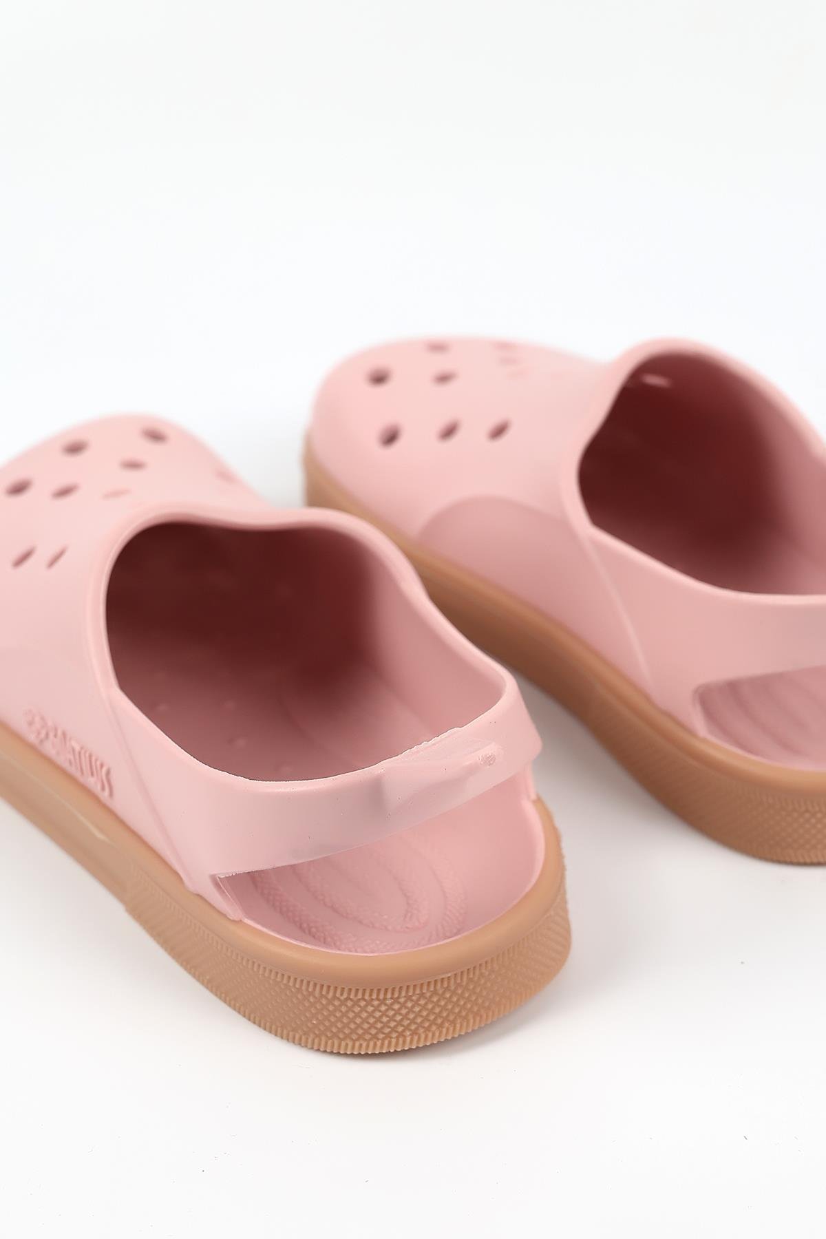 Cloggy-B 36B-20-21 Boatilus Cloggy-B OldPink/Beige Kız Çocuk Sandalet