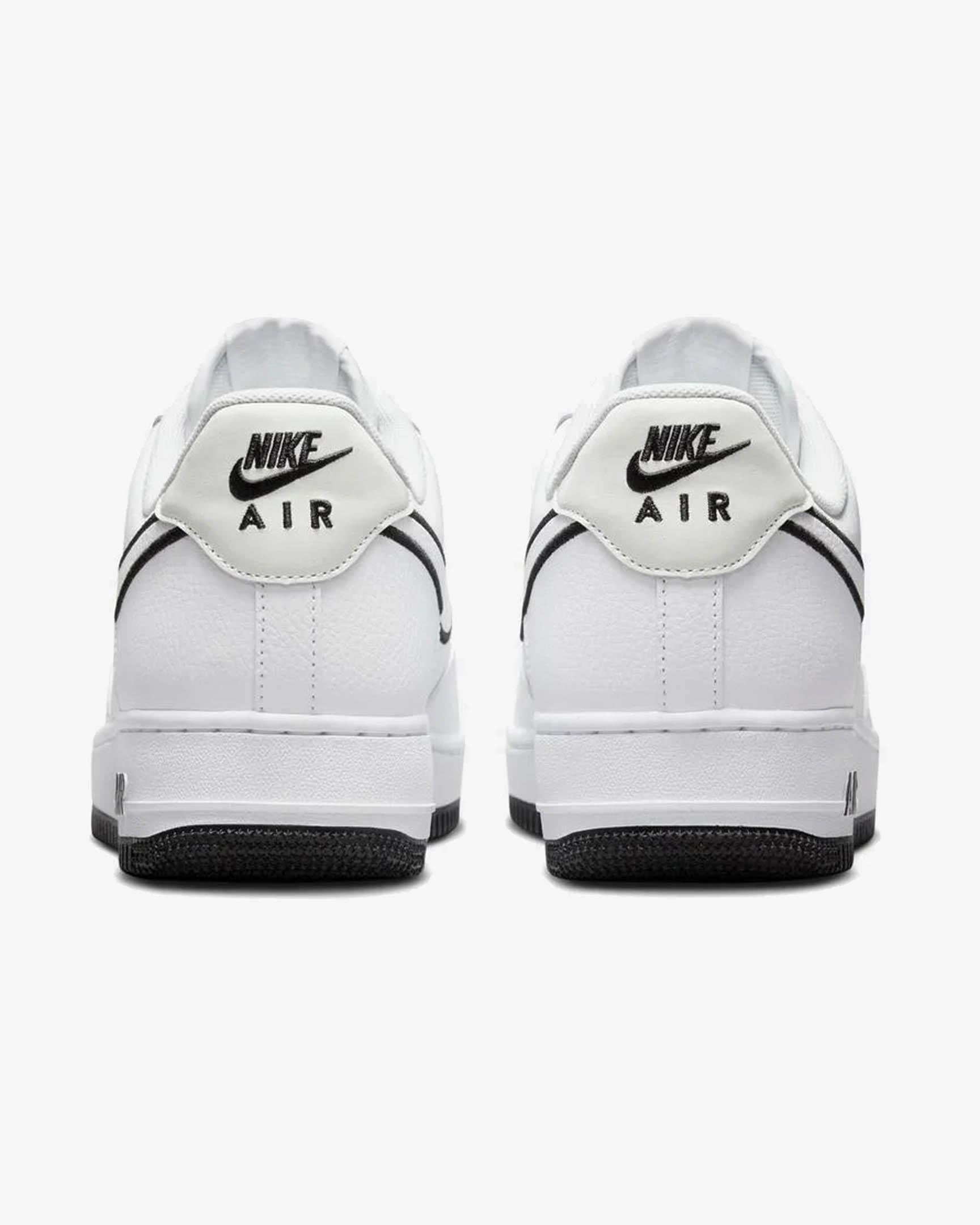 FJ4211-100-40 Nike Air Force 1 '07 Erkek Embroidered Swoosh Günlük Ayakkabı