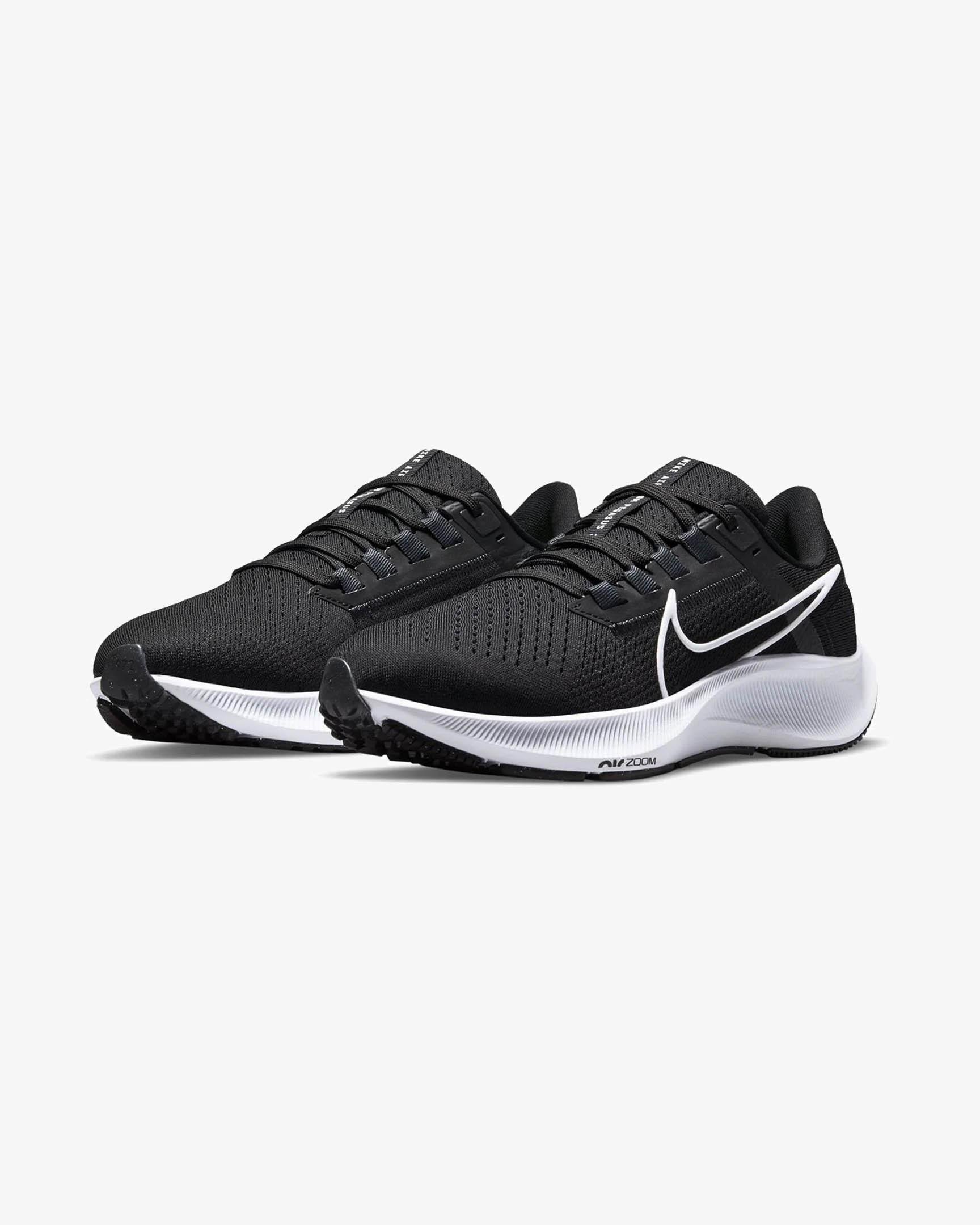 Nike CW7358-002-38 Nike Air Zoom Pegasus 38 Kadın Siyah Beyaz Koşu Ayakkabısı