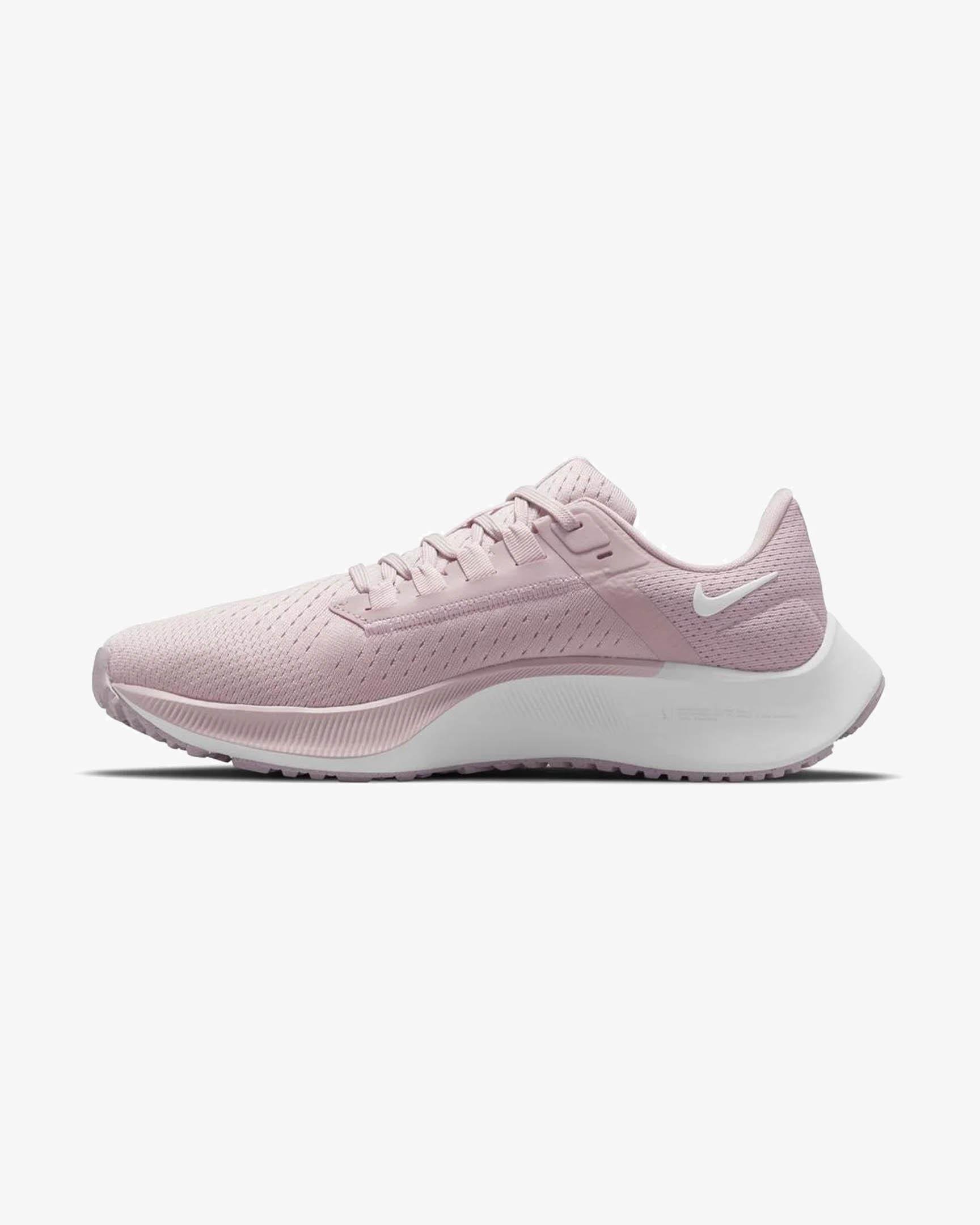 Nike CW7358-601-36 Nike Air Zoom Pegasus 38 Kadın Pembe Koşu Ayakkabısı
