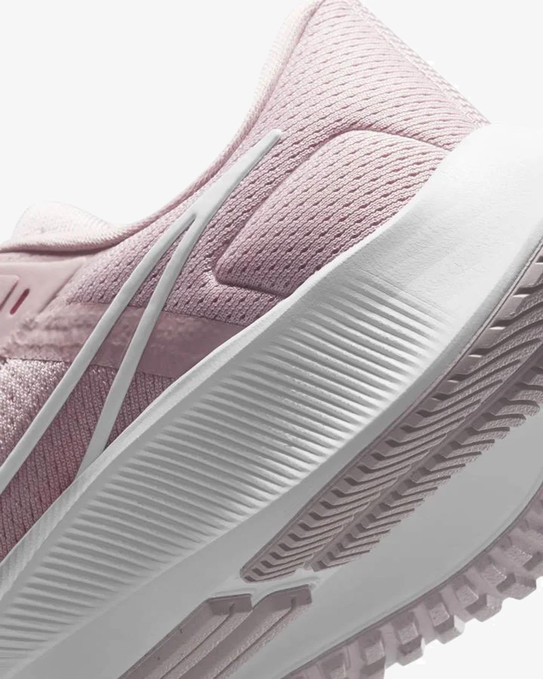 Nike CW7358-601-36 Nike Air Zoom Pegasus 38 Kadın Pembe Koşu Ayakkabısı