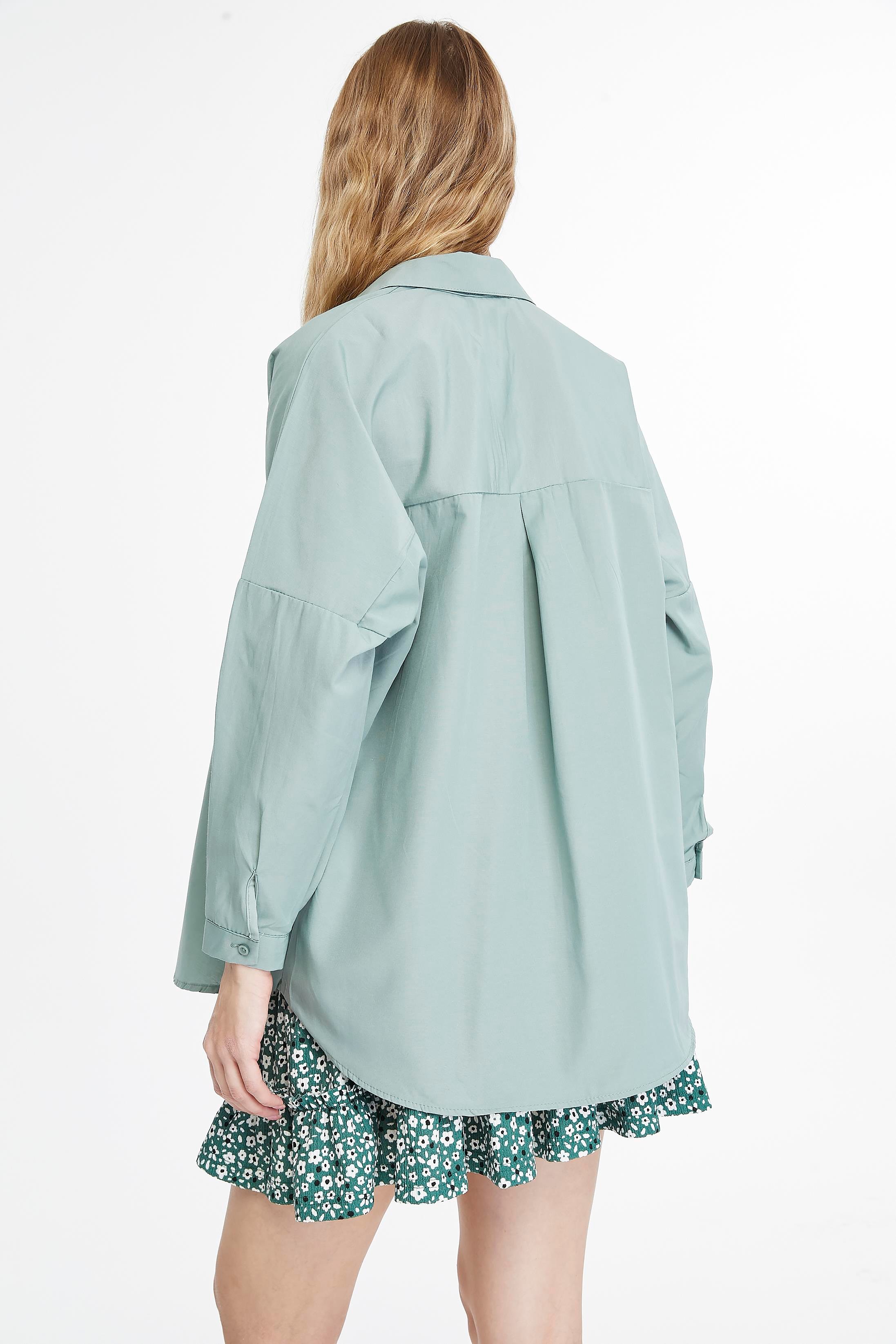 Kadın Oversize Uzun Basic Gömlek - ÇAĞLA YEŞİLİ