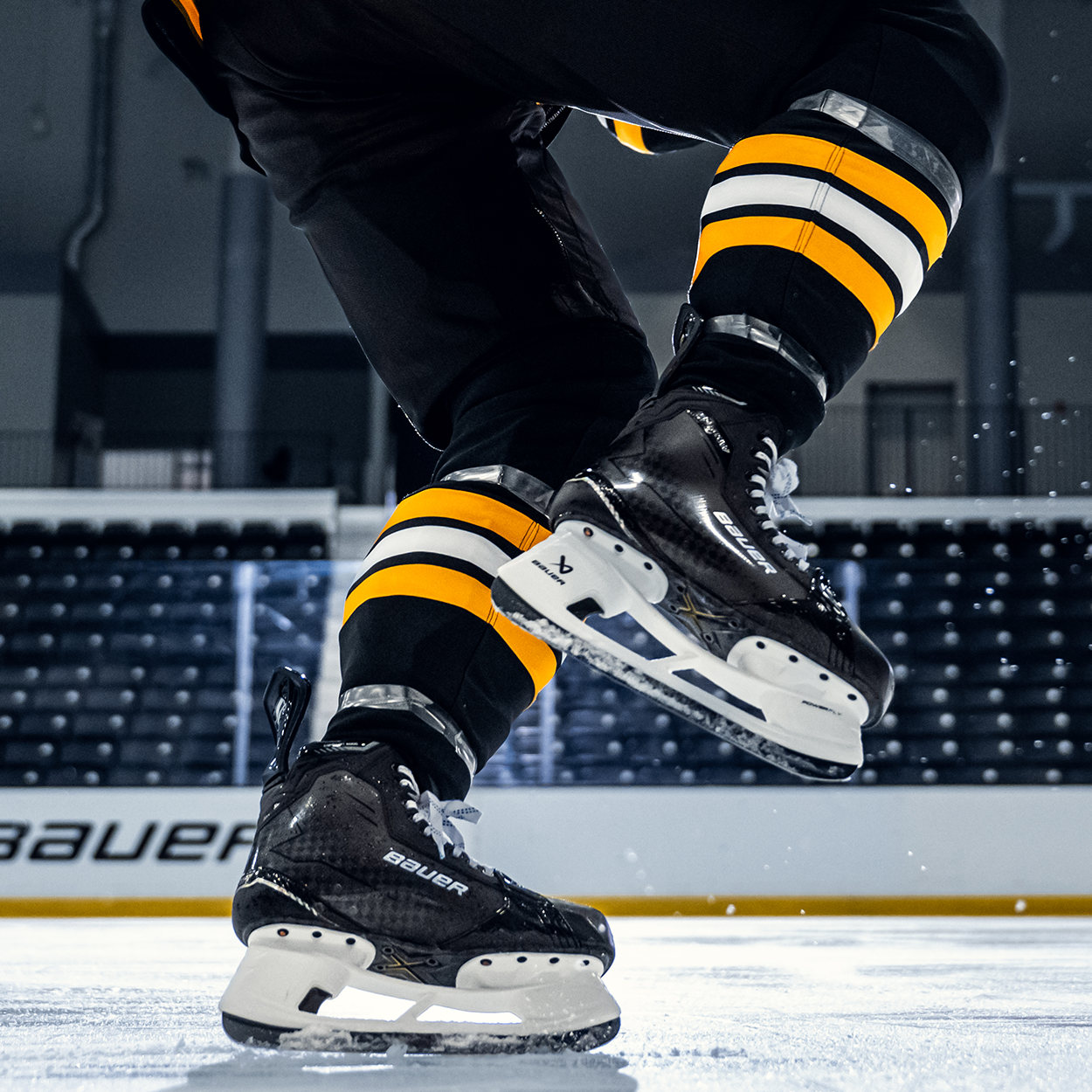 BAUER S24 TI SUPREME SHADOW -SR HOKEY PATENİ