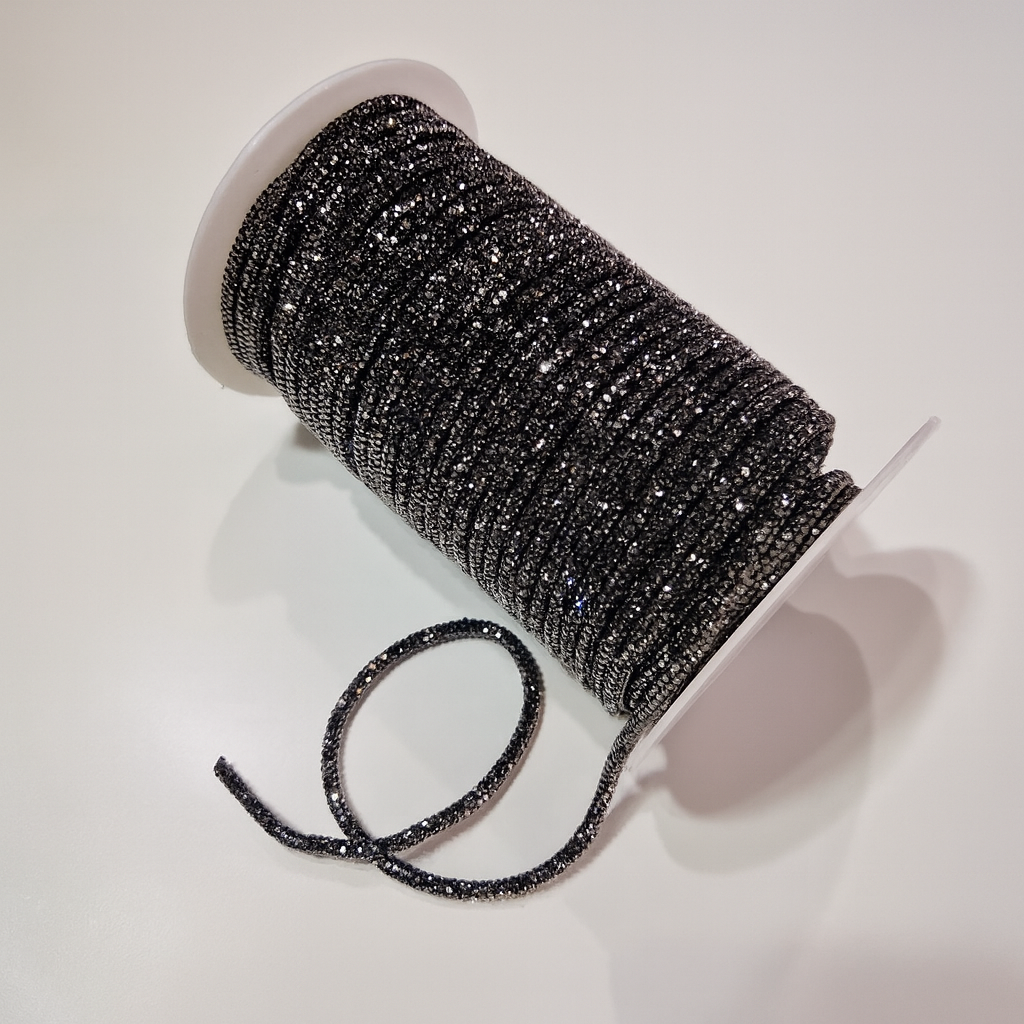 6 mm Antrasit Taşlı Kordon Yuvarlak Şerit Taş Süsleme Aplik