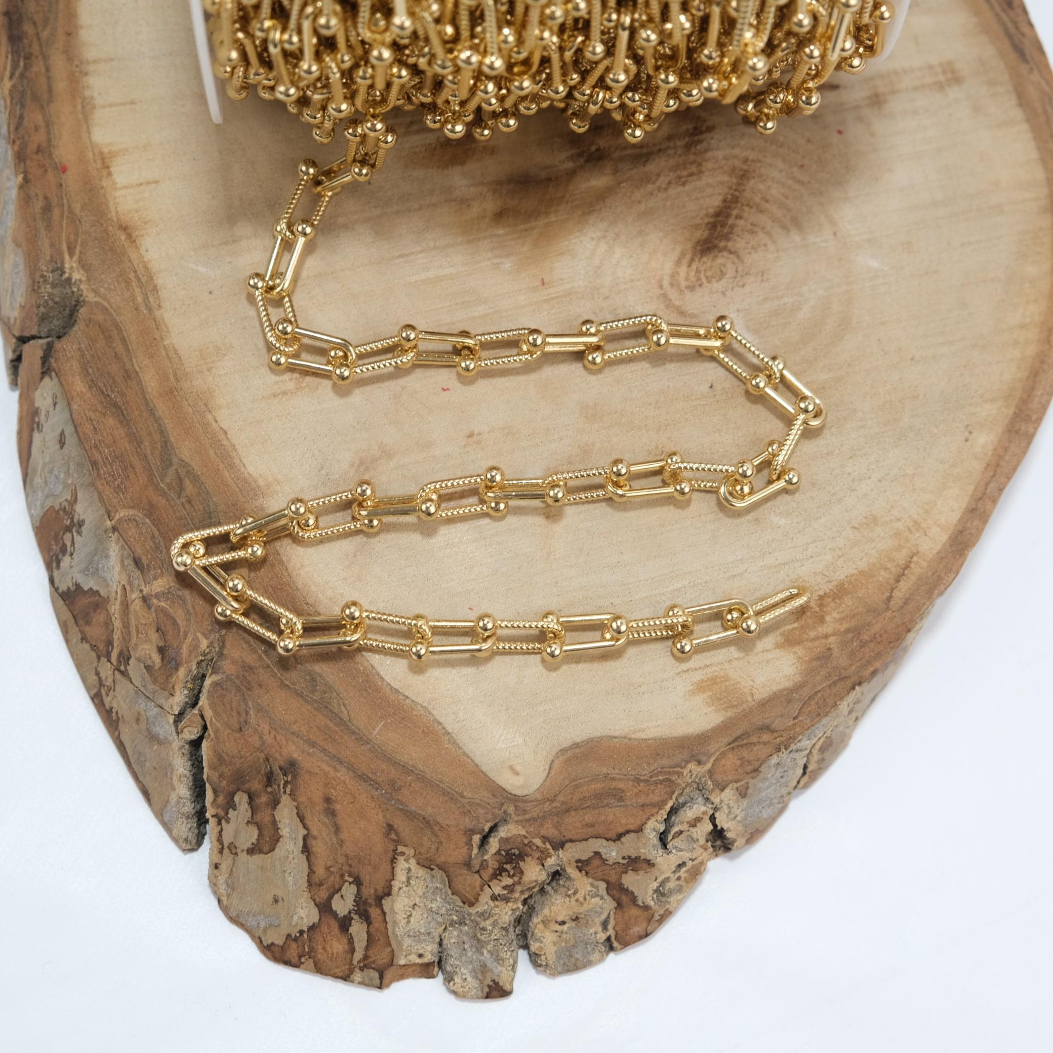 Altın Renk Metal Kaplama Modern Zincir Kolye Zinciri Takı ve Aksesuar Zinciri 1 Metre Halka Boyu 15 mm