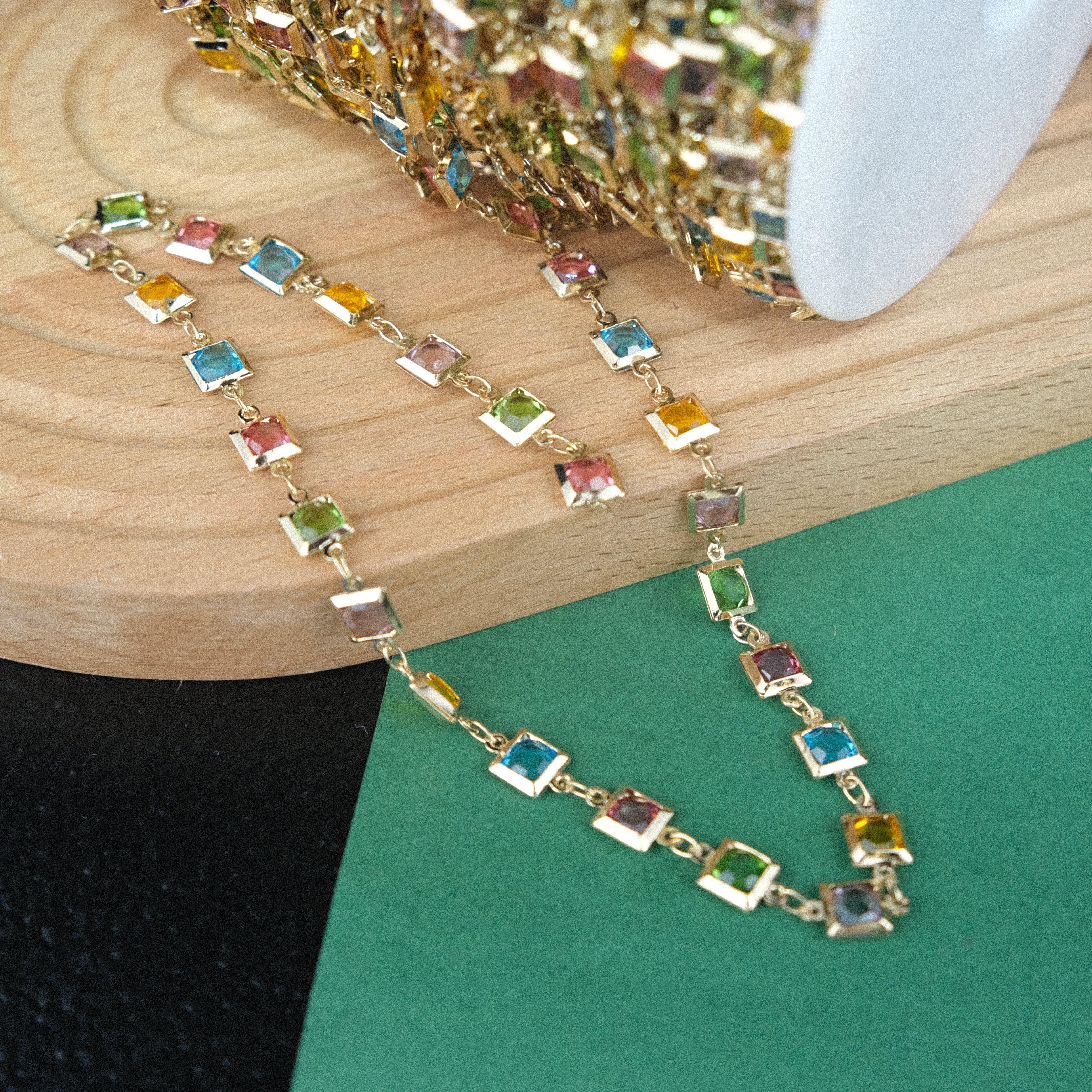 Gold Metal Zincir Kare Karışık Renk Boncuklu Zincir Gözlük Zinciri Y Kolye Zinciri 1 Metre