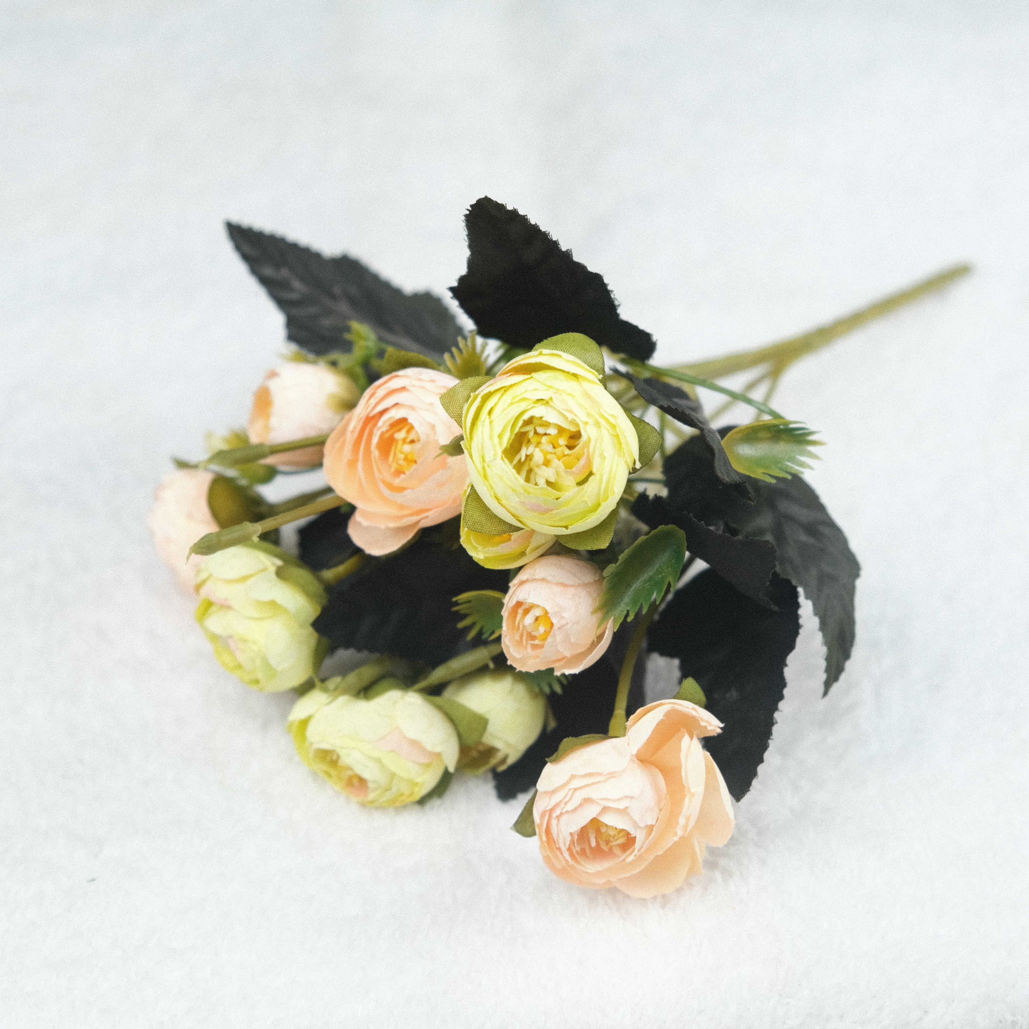 Somon Sarı Şakayık Gülü Mini Demeti 32 cm 5 Dal 10 Kafalı Yapay Çiçek