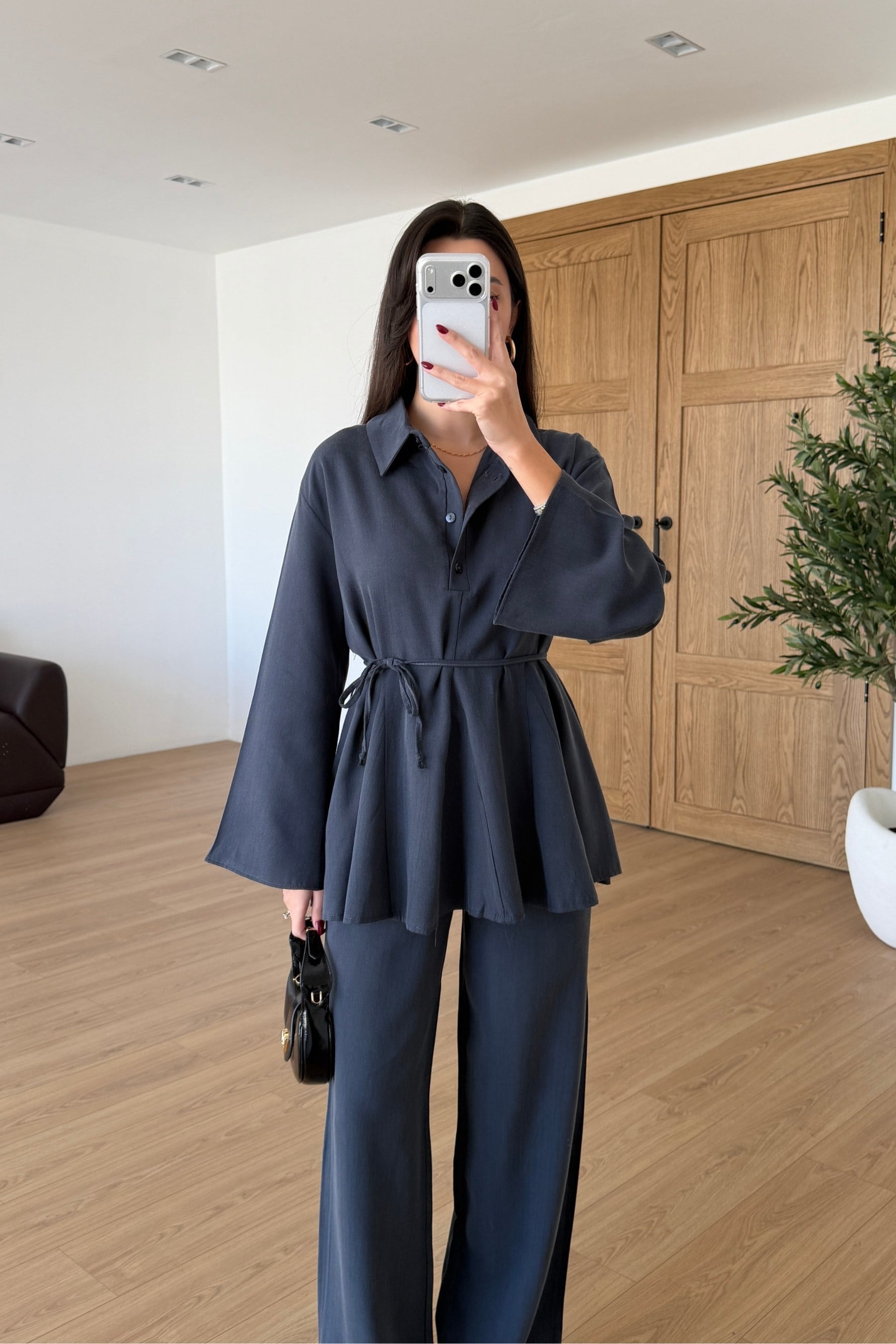 Alessa Mavi Volanlı Bluz Pantolon Takım