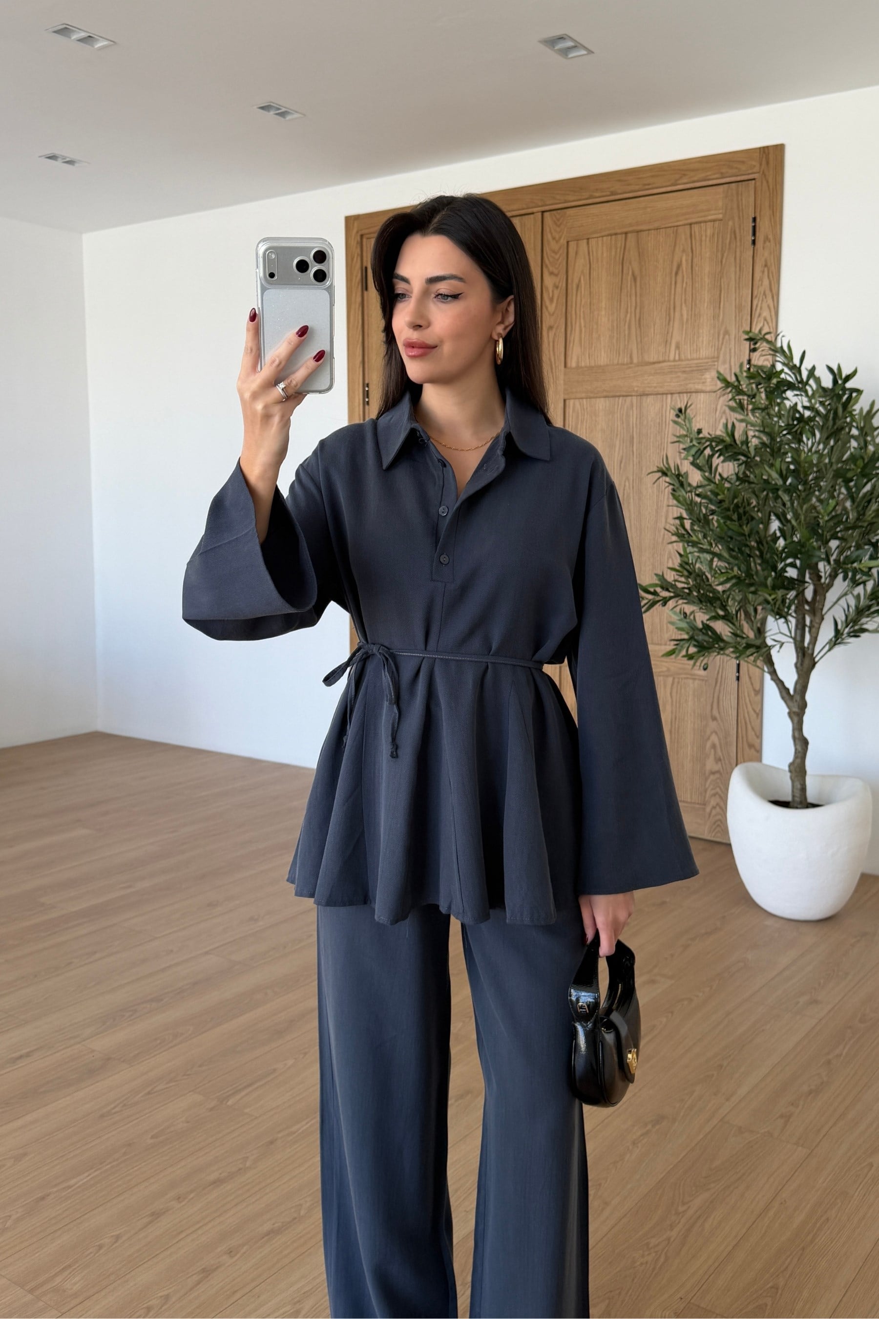 Alessa Mavi Volanlı Bluz Pantolon Takım