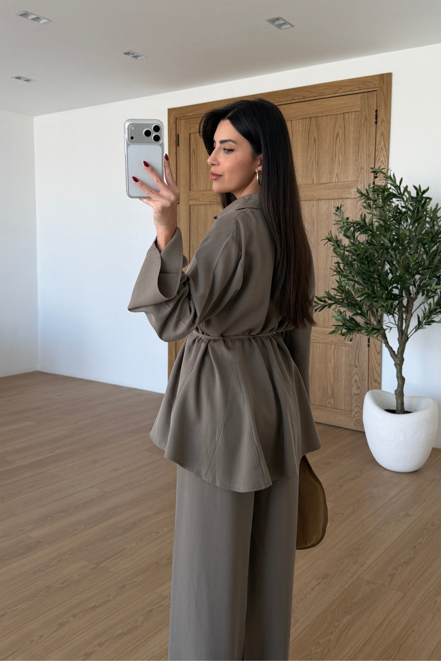 Alessa Vizon Volanlı Bluz Pantolon Takım