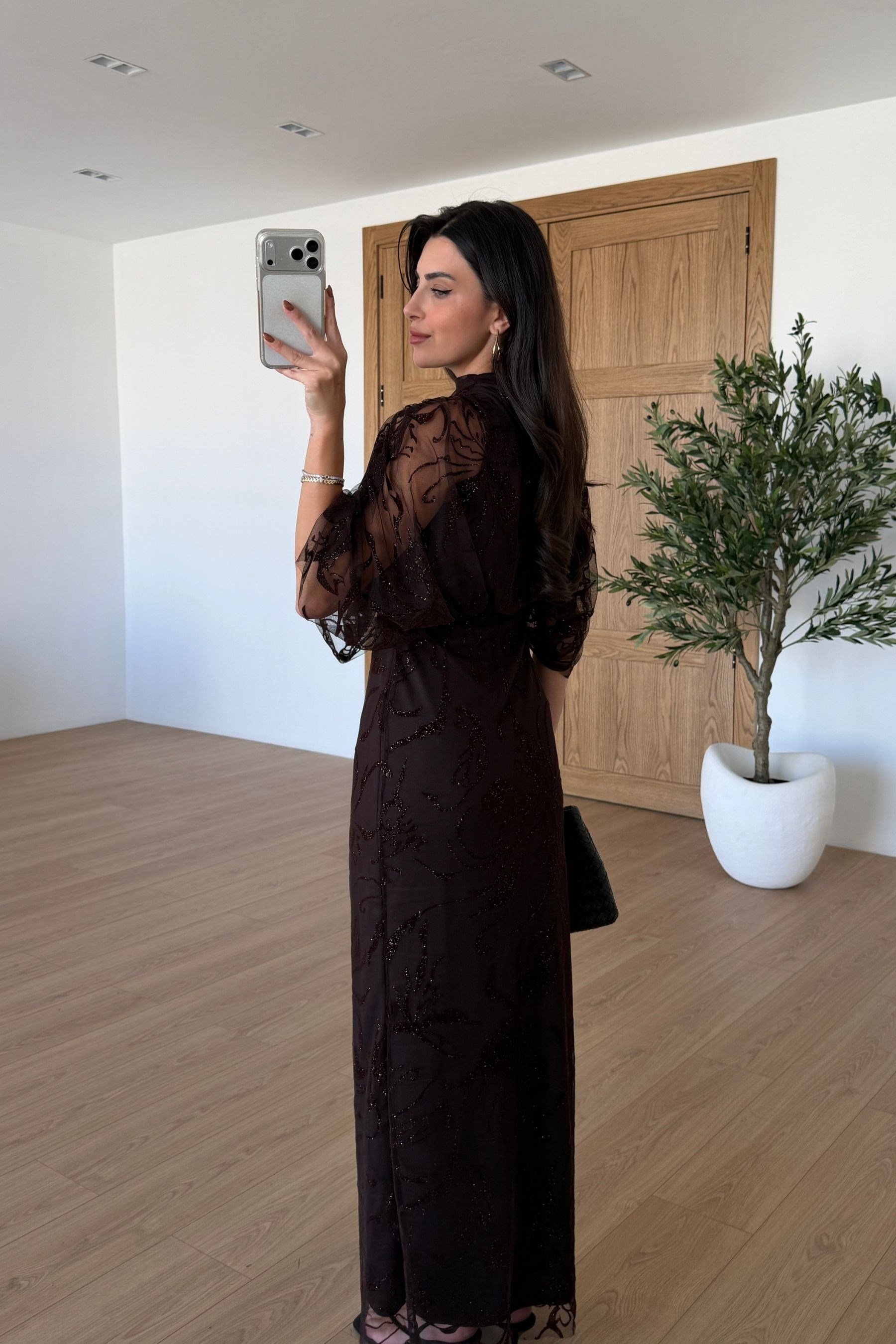 Ester Kahve Büzgülü Parıltılı Tül Elbise