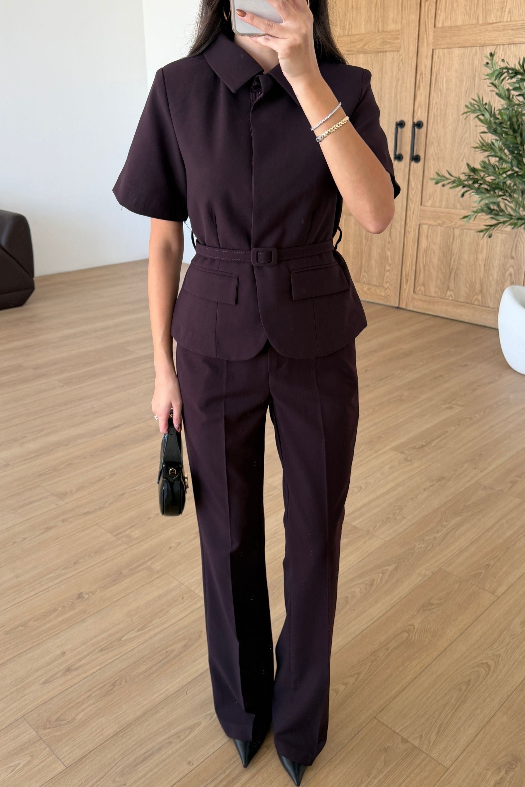 Flora Mürdüm Kemerli Ceket Pantolon Takım