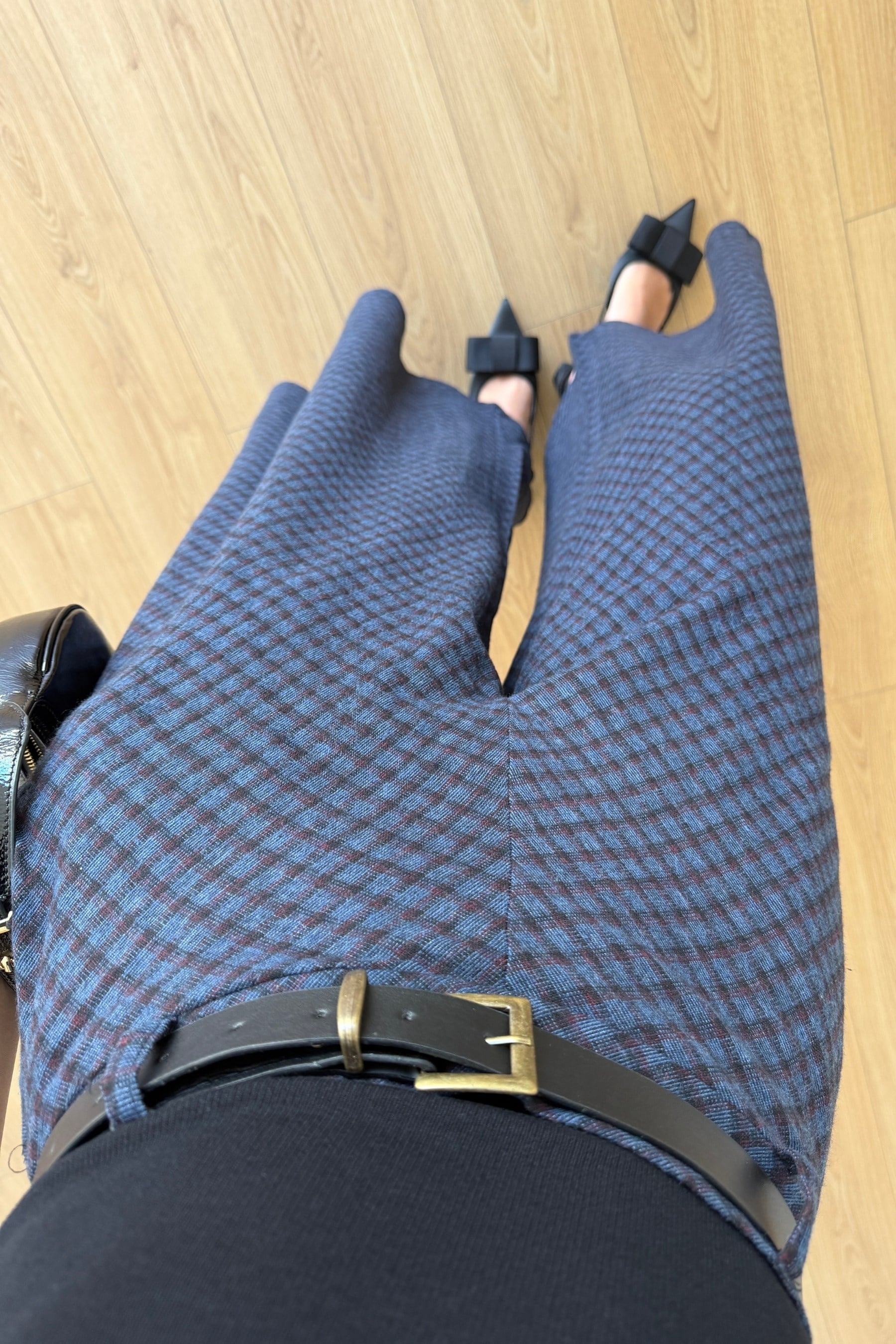 Hardy Lacivert Beli Lastikli Kemerli Ekose Pantolon
