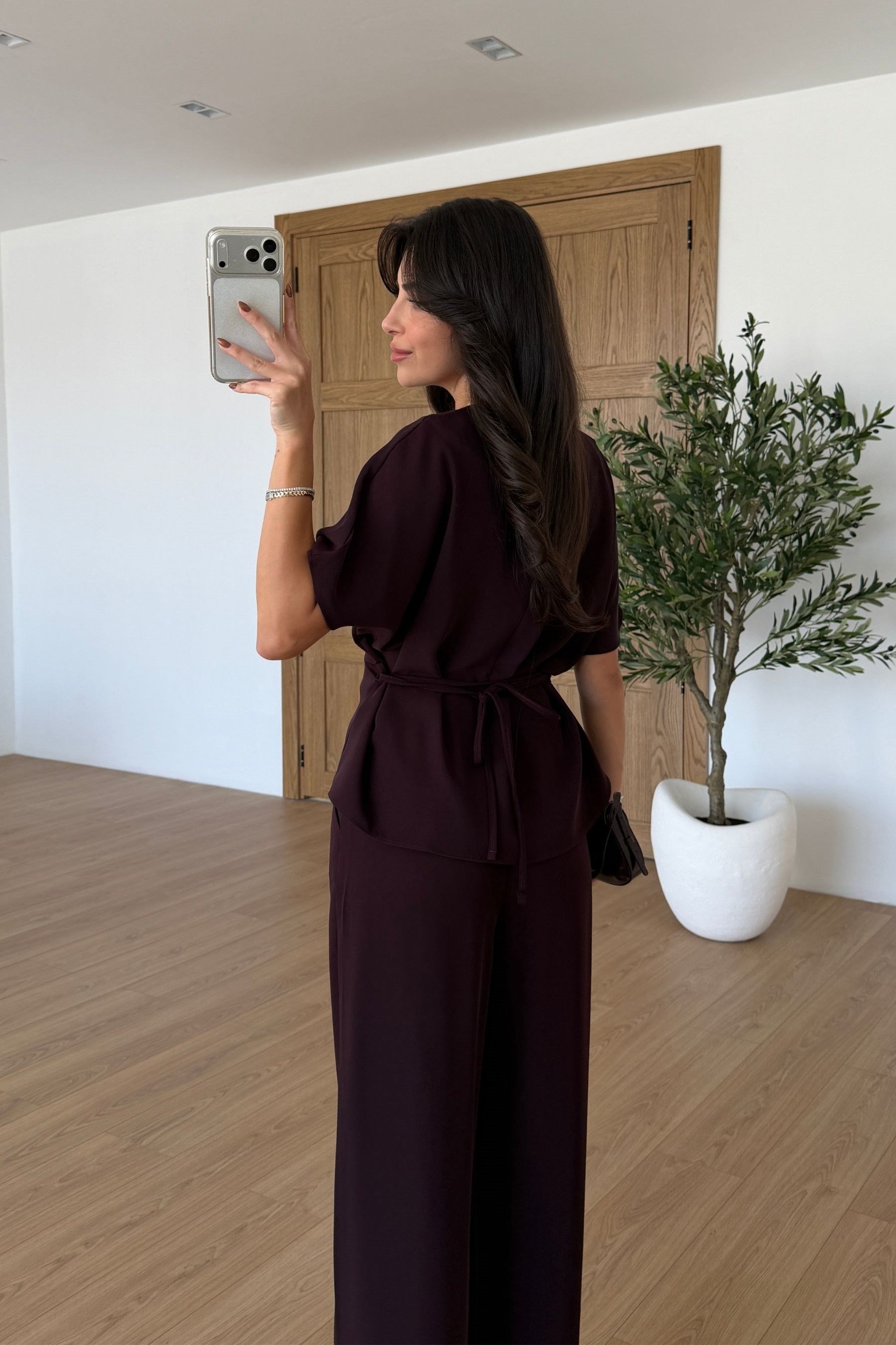 Olivia Mürdüm Belden Oturtmalı Krep Kumaş Takım