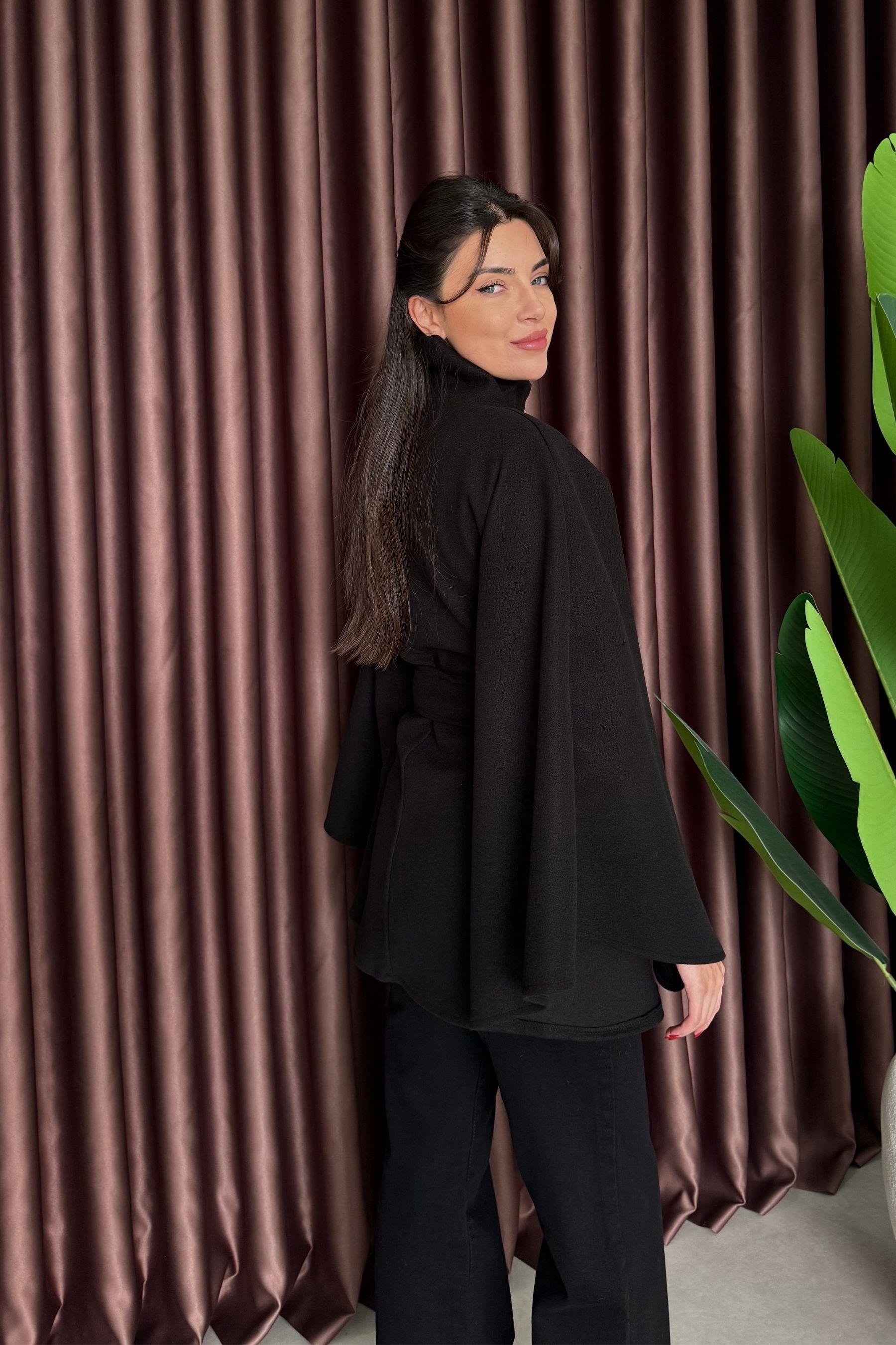 Robe Siyah Kaşe Panço