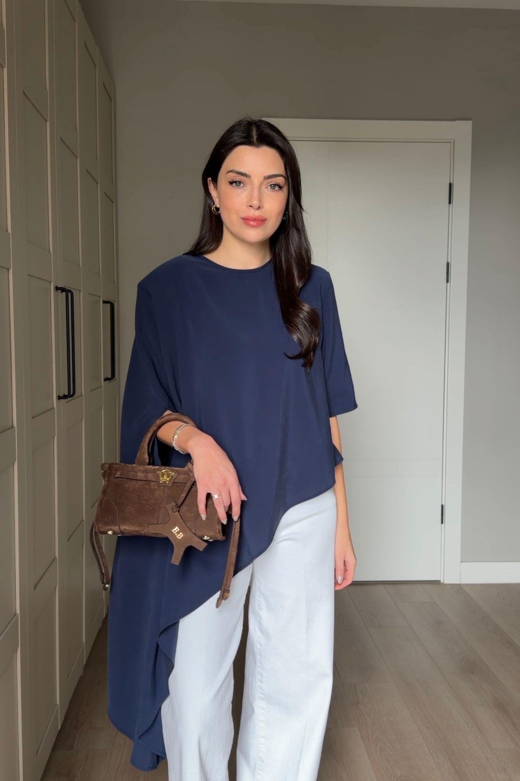 Sia Lacivert Vatkalı Asimetrik Kesim Modal Bluz