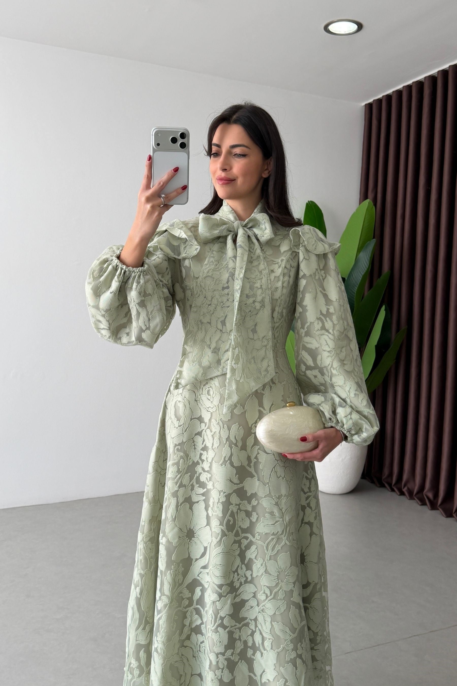 Stone Mint Fular Detay Balon Kol Elbise