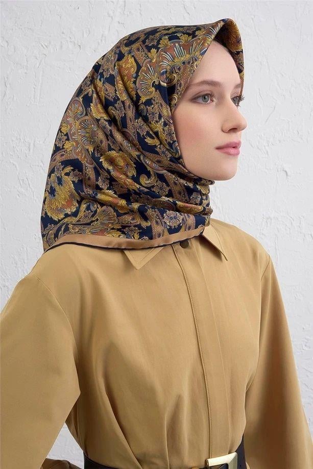 Armine Etnik Desen Saf İpek Twill Eşarp 9416D