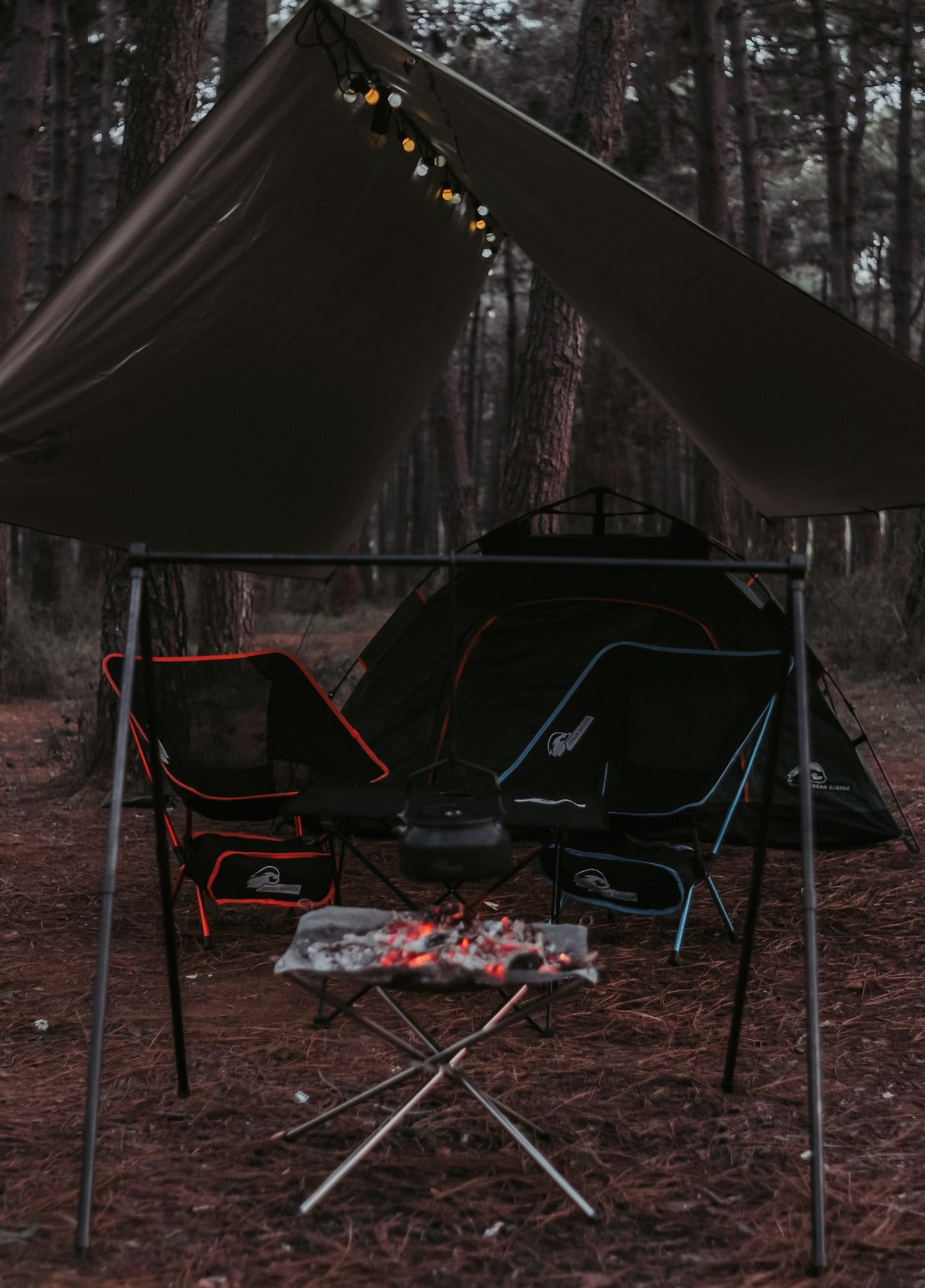 Urban Badger Kırmızı Loki Sandalye Teleskopik 950 gr 7050 Alüminyum Ultra Hafif 600D Oxford Kumaş