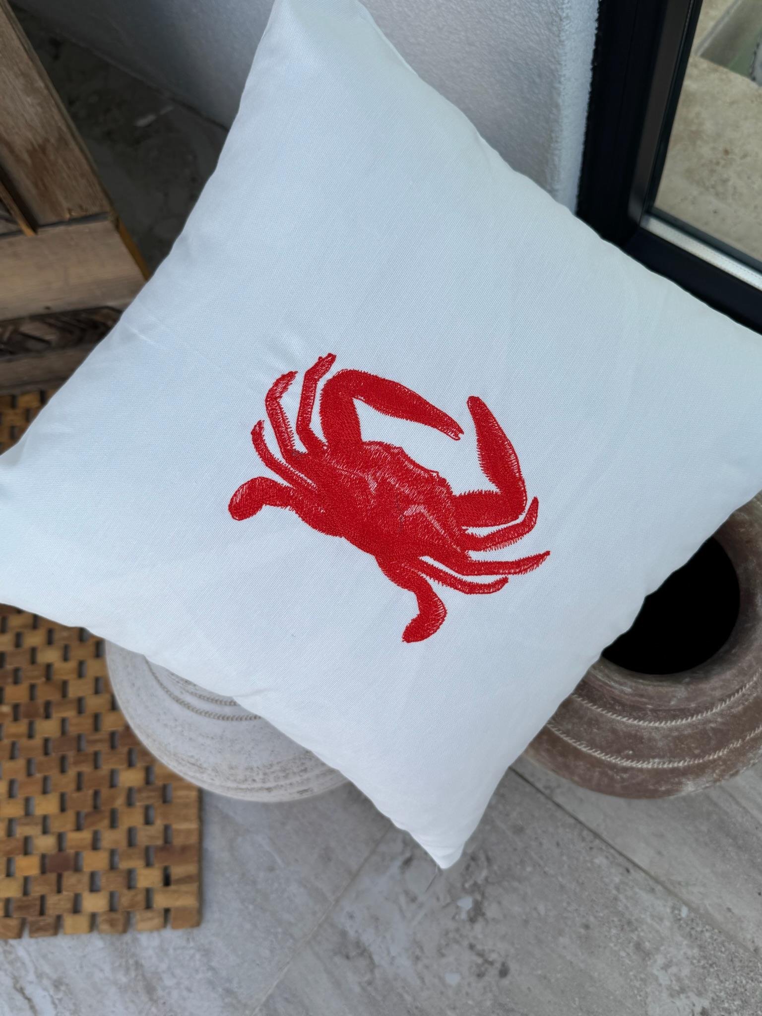 Re Marine Yengeç Nakışlı Kırlent Kılıfı  Beyaz