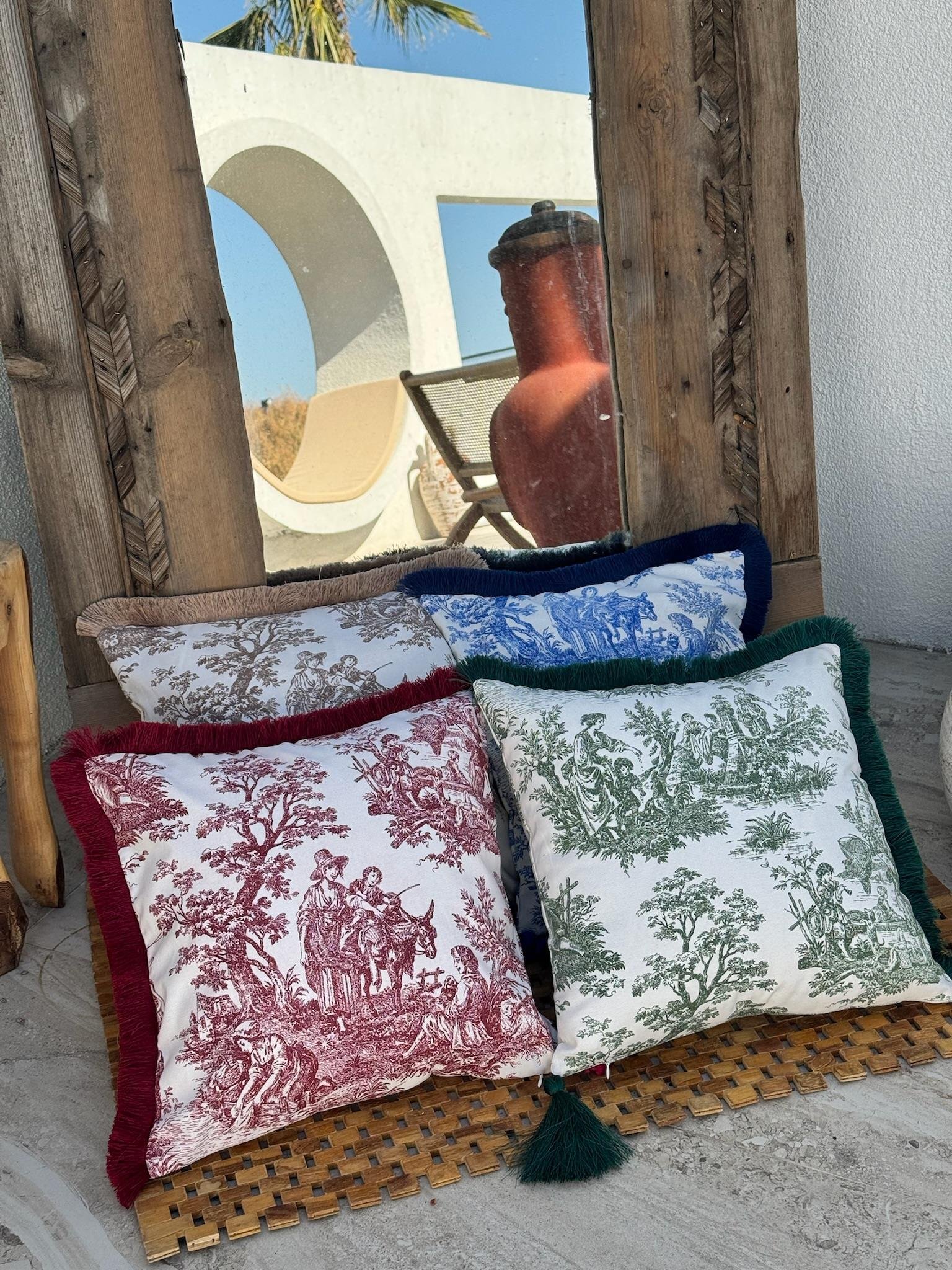 Toile De Jouy Kırlent Kılıfı Kırmızı