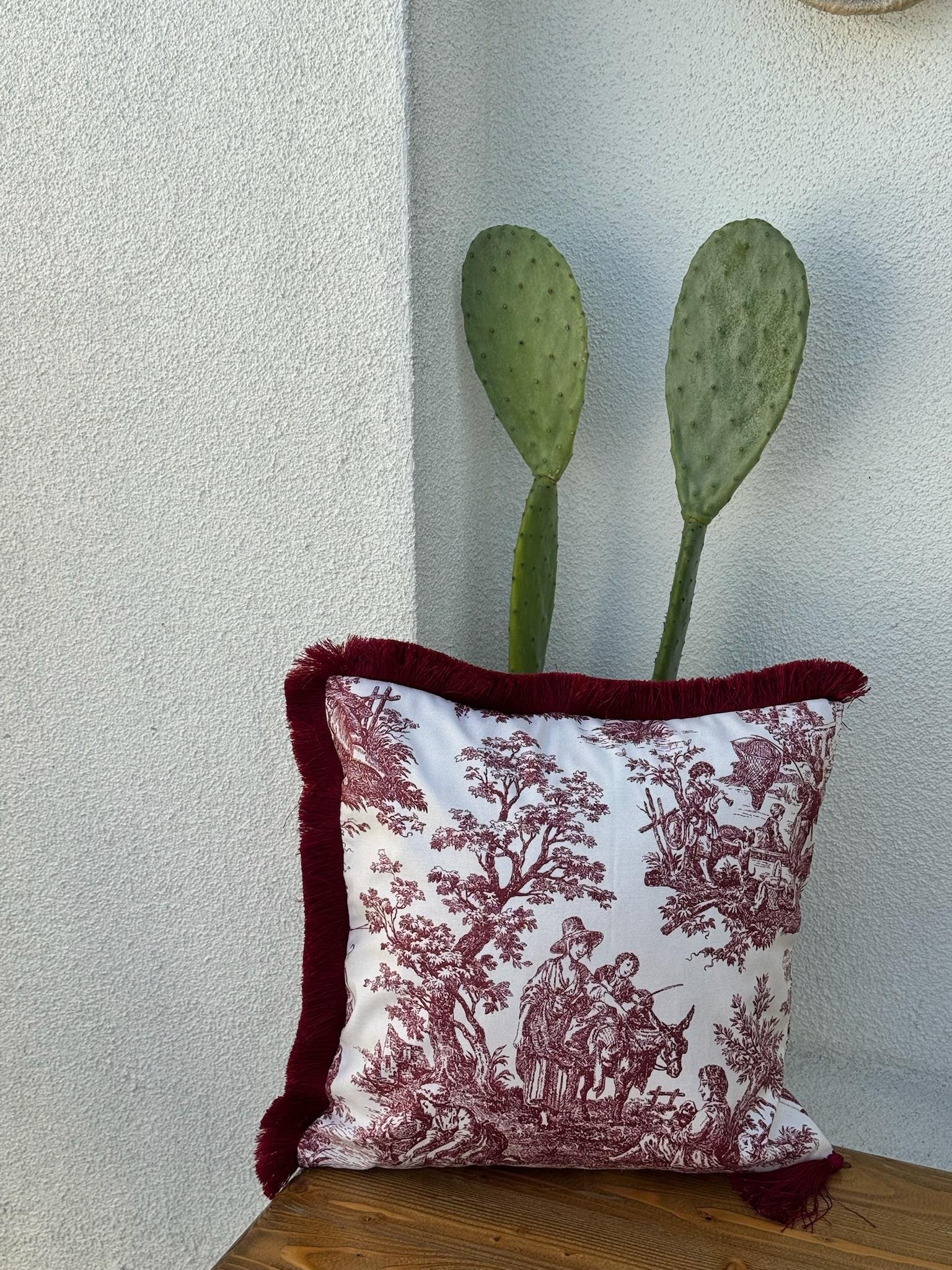 Toile De Jouy Kırlent Kılıfı Kırmızı