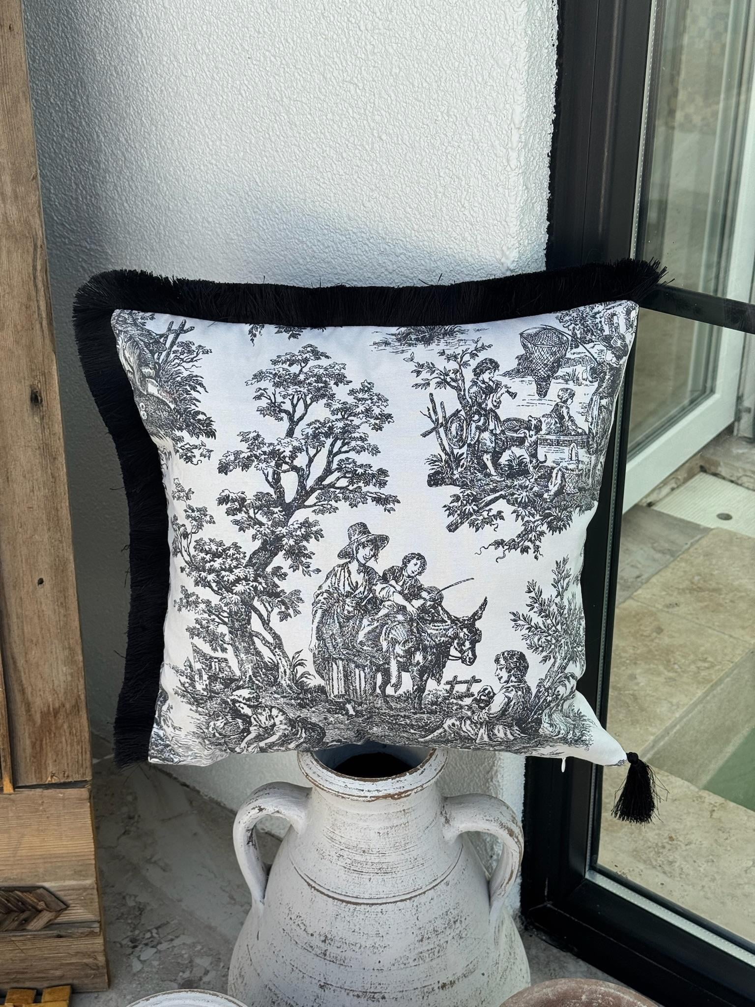 Toile De Jouy Kırlent Kılıfı Siyah 