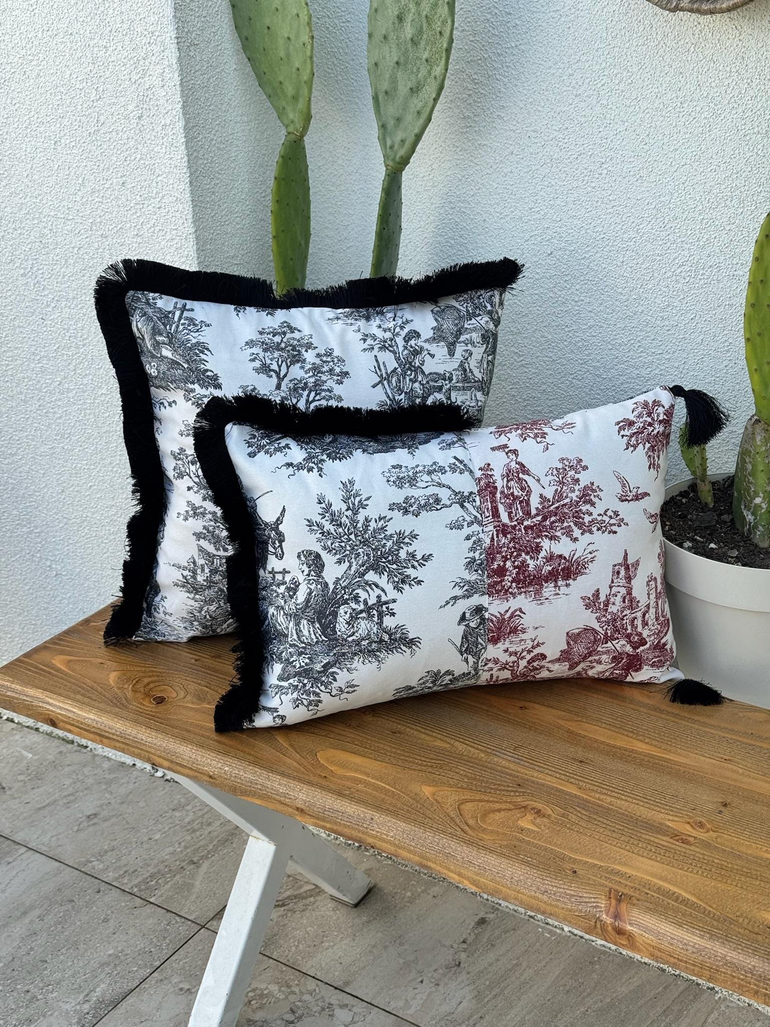 Toile De Jouy  Kırlent Kılıfı Siyah - Kırmızı