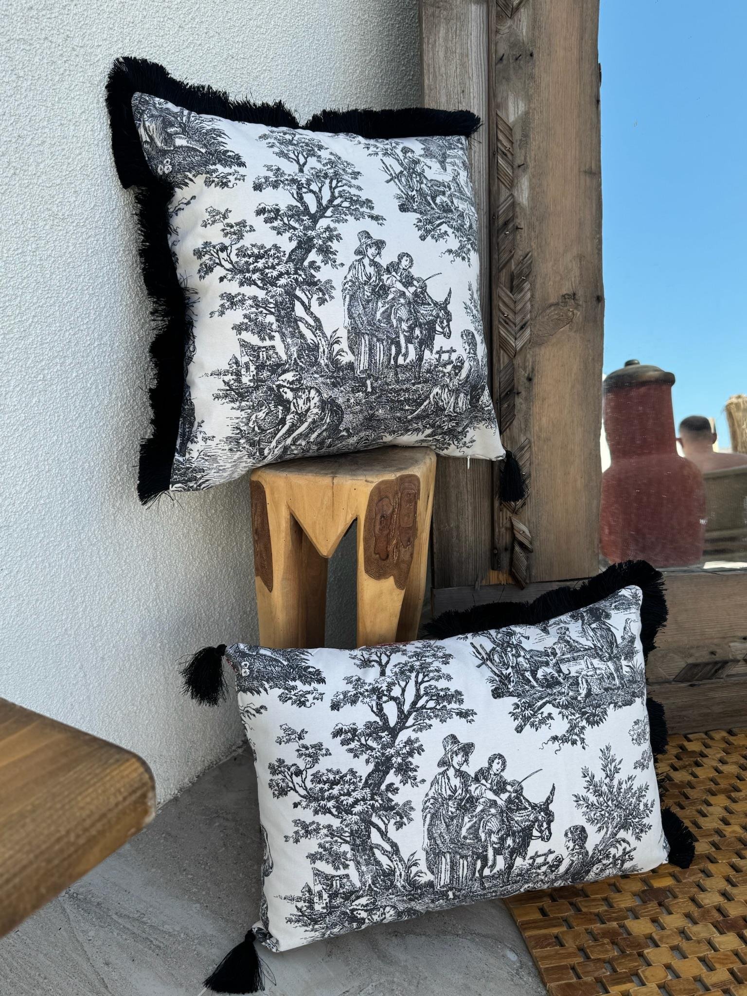 Toile De Jouy  Kırlent Kılıfı Siyah - Kırmızı