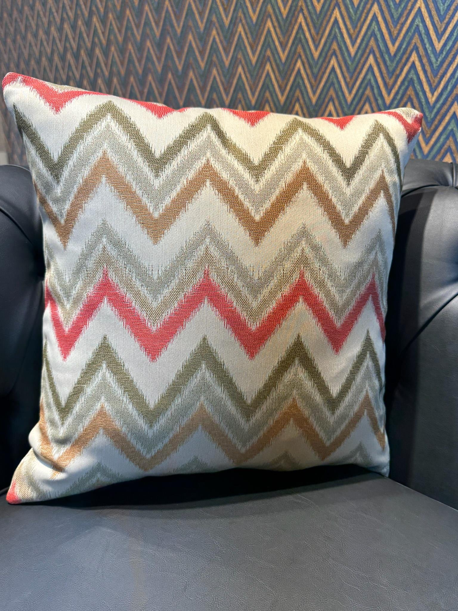 Zenith Zigzag Desenli Kırlent Kılıfı