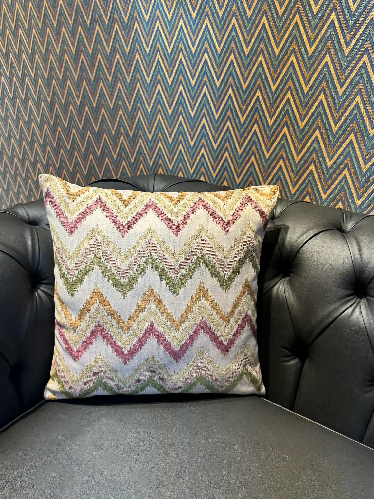 Zenith Zigzag Desenli Kırlent Kılıfı