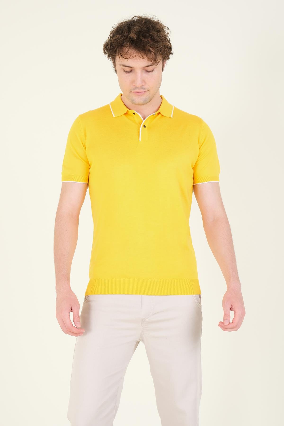 Erkek Çıtçıtlı Yaka Biyeli Merserize T-Shirt Sarı