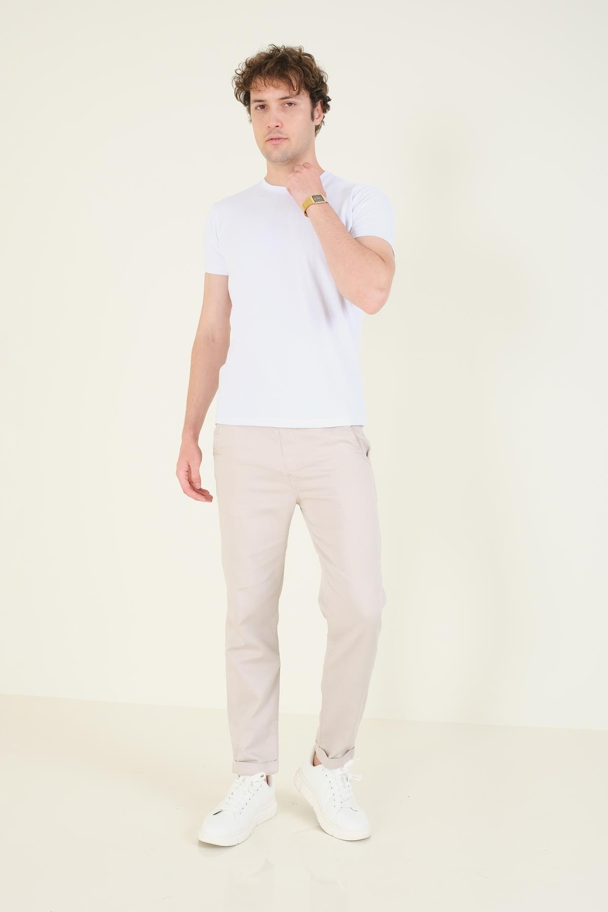 Erkek Sıfır Yaka Basic T-Shirt Beyaz