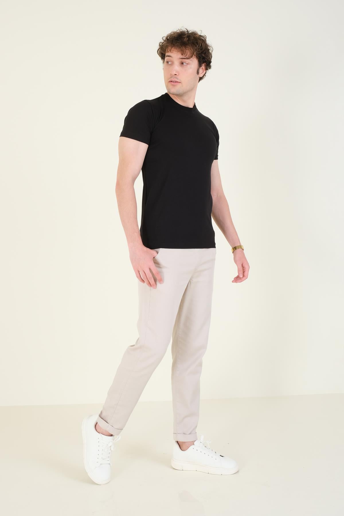 Erkek Sıfır Yaka Basic T-Shirt Siyah