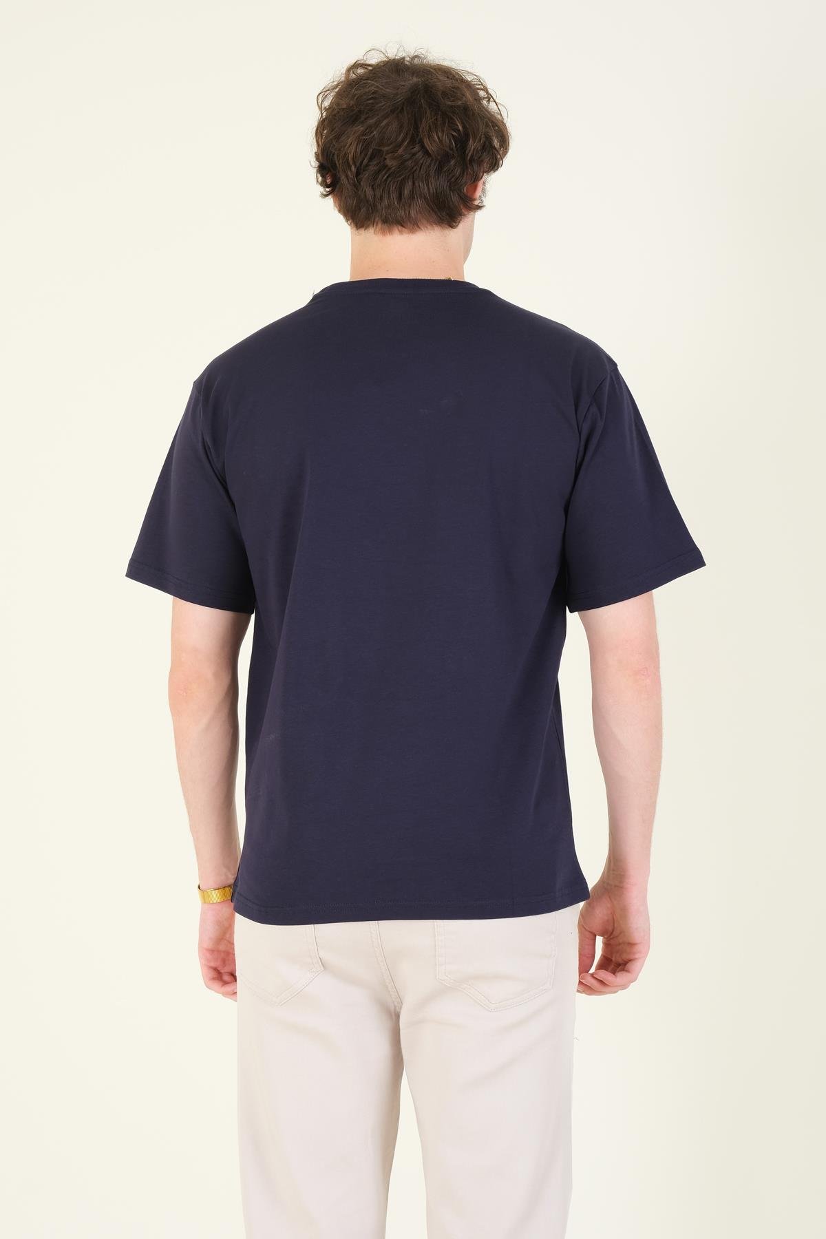 Erkek Sıfır Yaka Oversize Nakışlı T-Shirt Lacivert