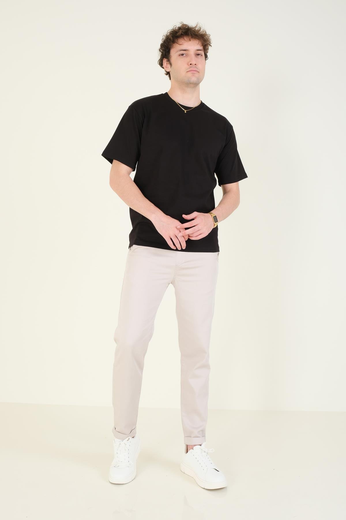 Erkek Sıfır Yaka Oversize T-Shirt Siyah