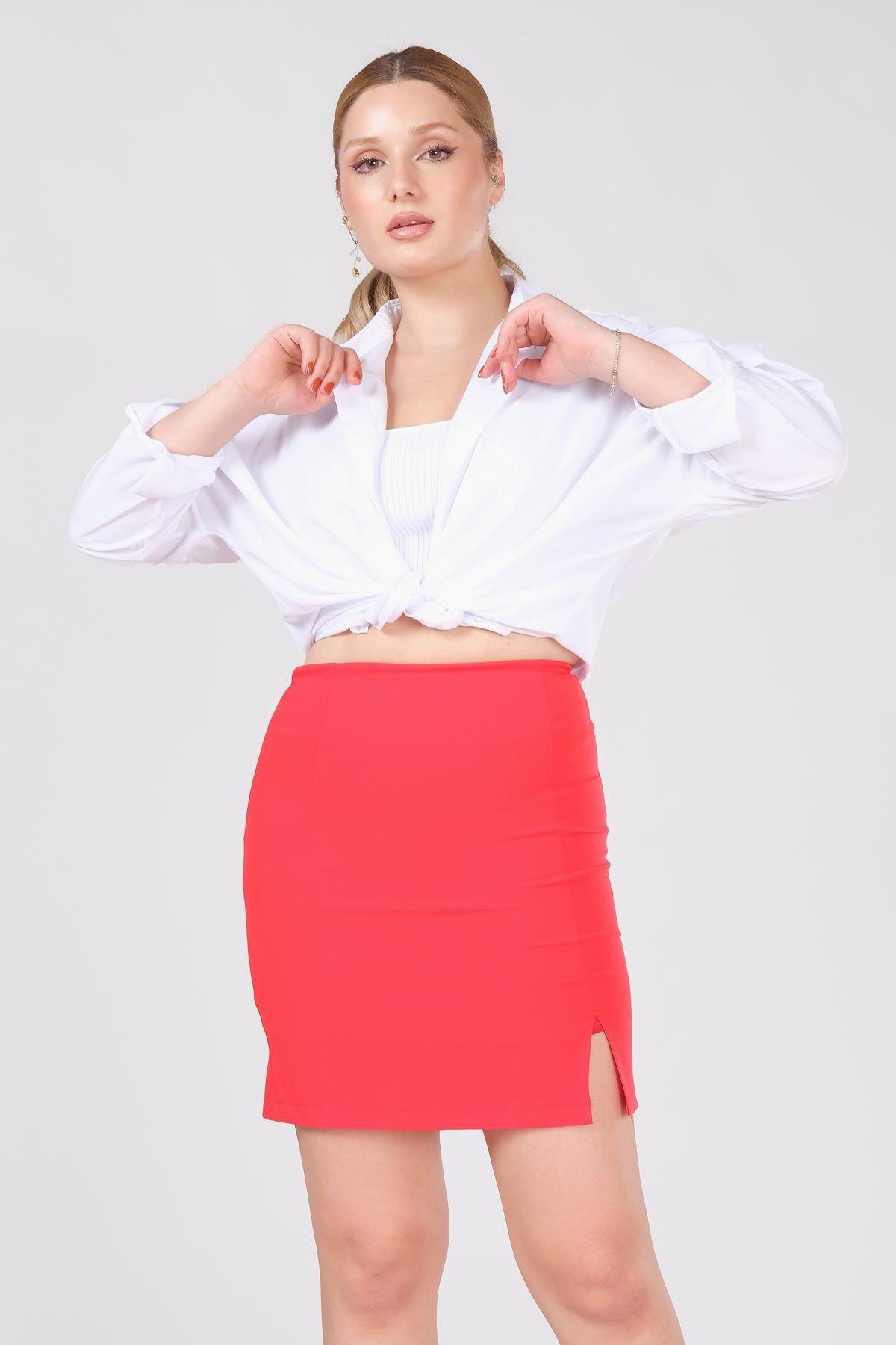 Kadın Astarlı Yan Yırtmaçlı Etek Kırmızı