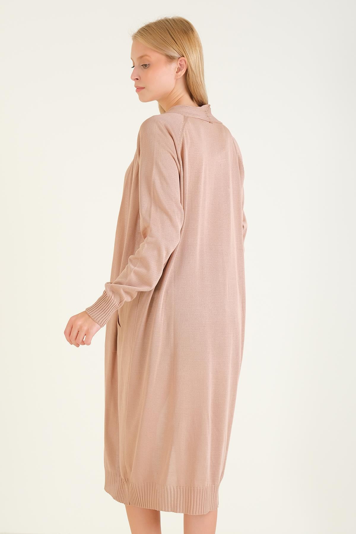 Kadın Oversize Cepli Uzun Hırka Vizon